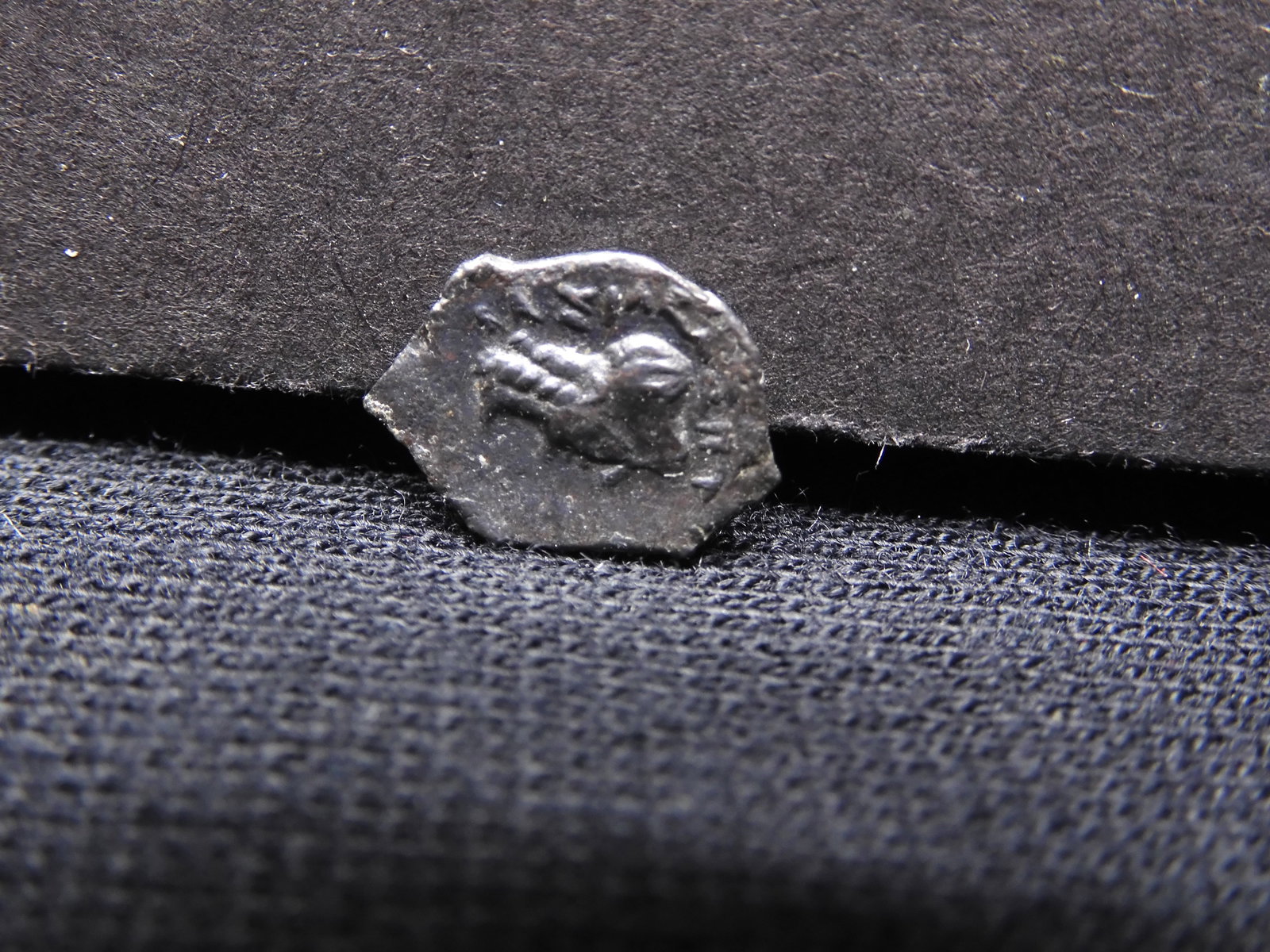 300 BC-Rarely offered- Ptolemaic Kyrene-Goddess Ptolemy, ancient Greek coin, over 2,500 years old!!: 300 BC-Rarely offered- Ptolemaic Kyrene-Goddess Ptolemy, ancient Greek coin, over 2,500 years old!!