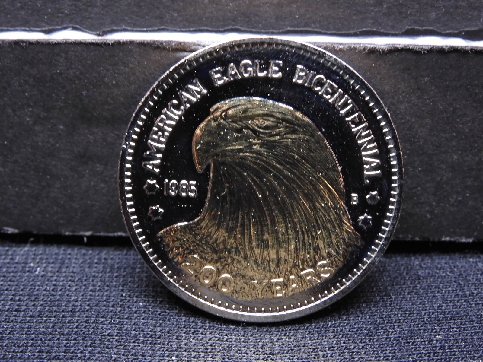 1985 Double Eagle Commerative Coin (1 of 2)