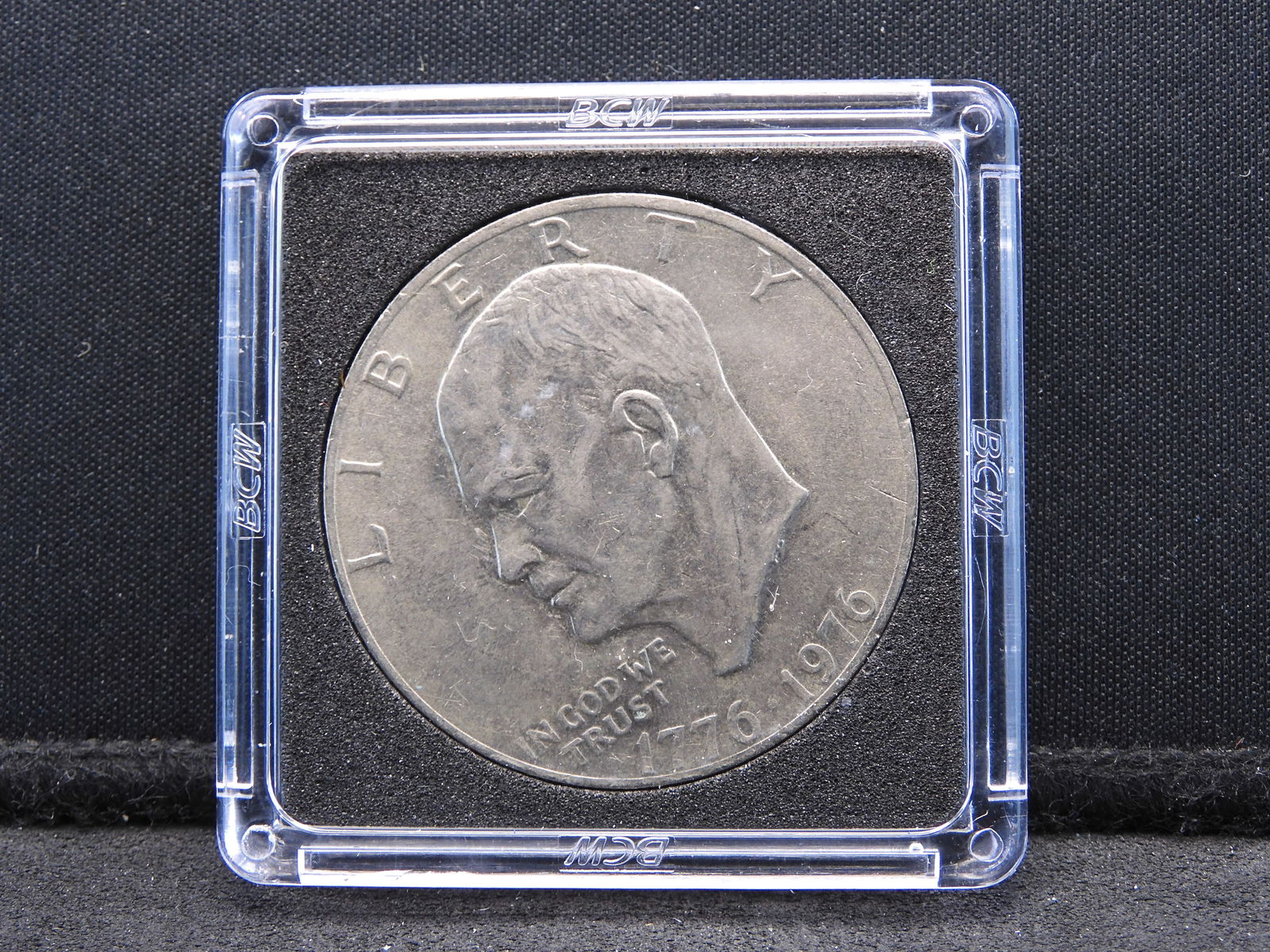 1976 Eisenhower Bicentennial Dollar (1 of 4)