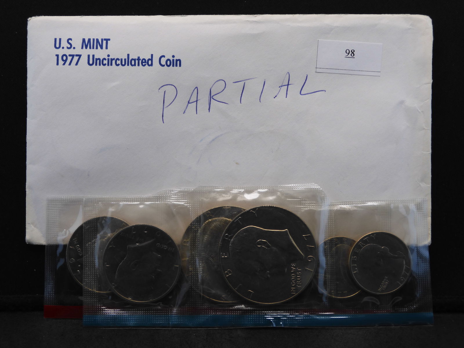 Partial 1977 Uncirculated Mint Set (1 of 5)