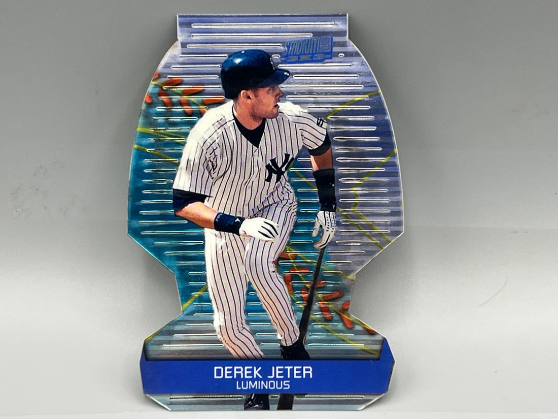 2000 Stadium Club Derek Jeter 3x3 Luminous Insert #6B (1 of 2)