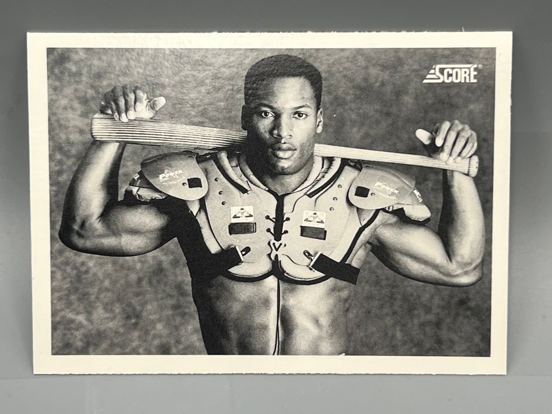 1990 Score Bo Jackson #697 - Football Pads (1 of 2)