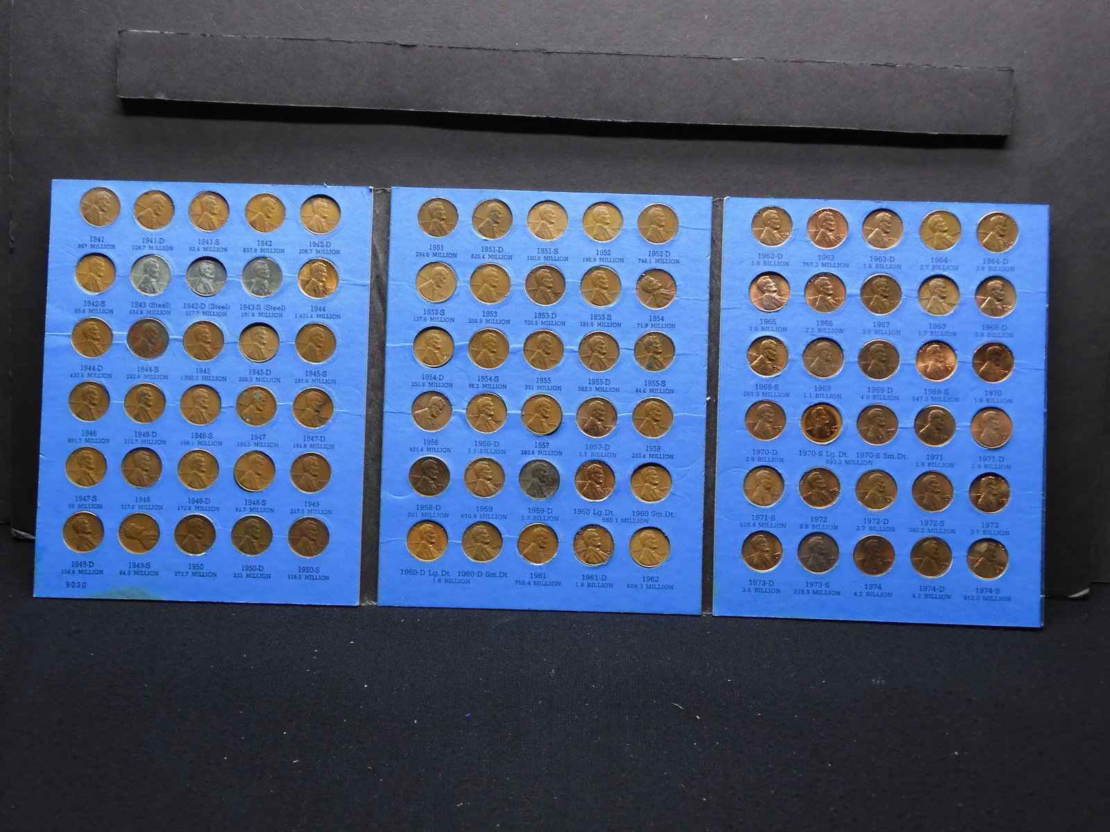 1941-1974 Lincoln Head Wheat And Memorial Cents 90-Coins Set In Whitman Punch-In Folder. (1 of 8)