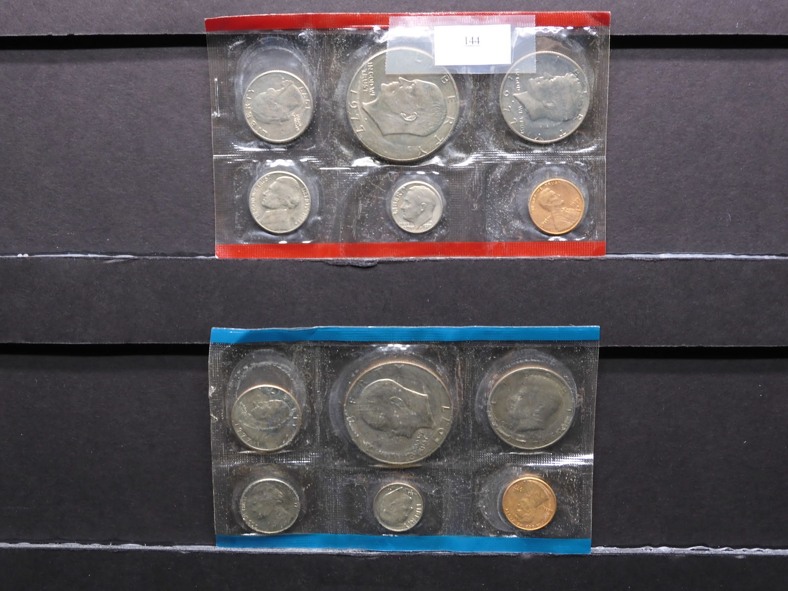 1977-P&D Uncirculated Mint Set (1 of 5)