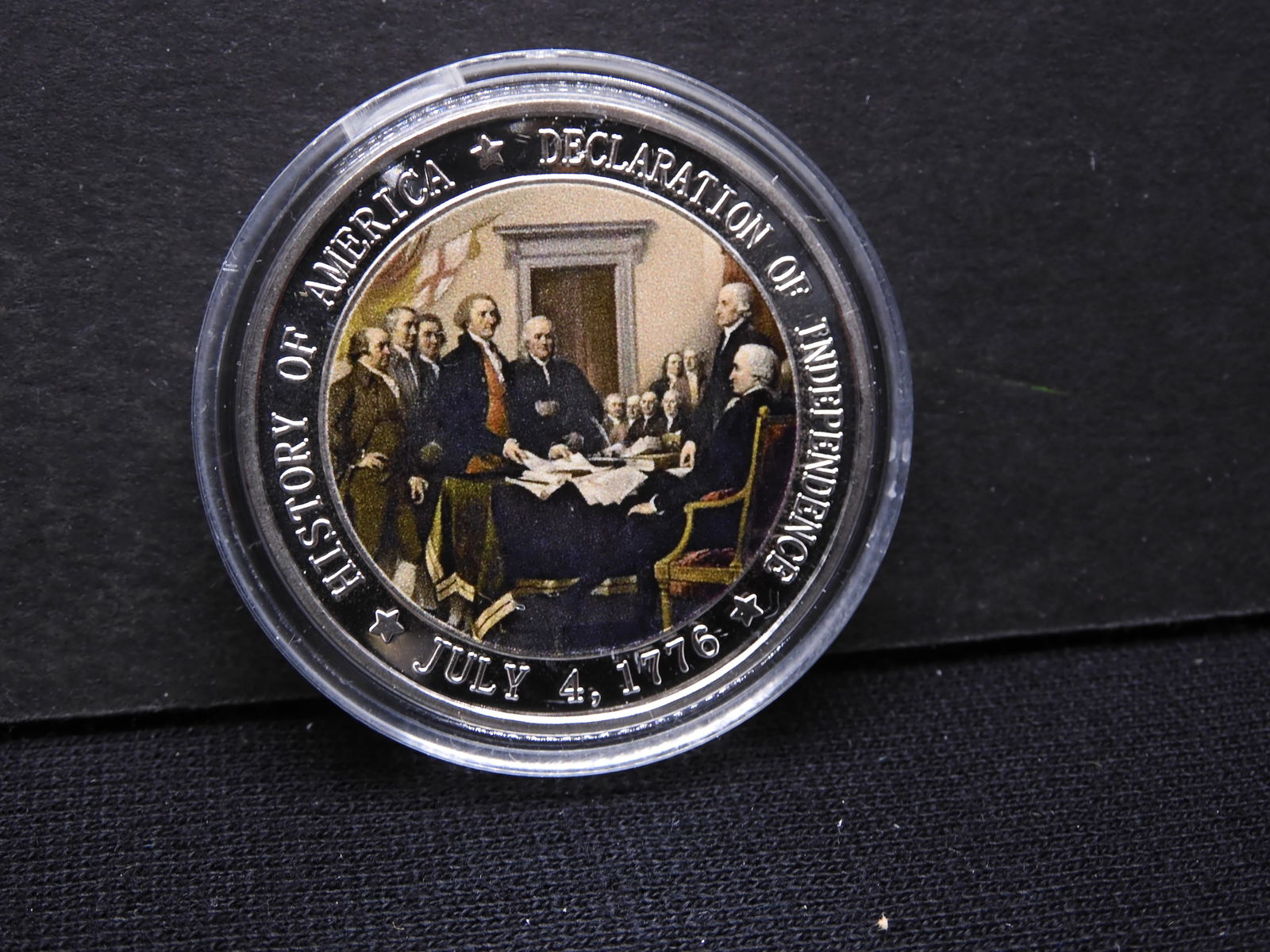 Declaration of Independence July 4 1776 Round (1 of 2)