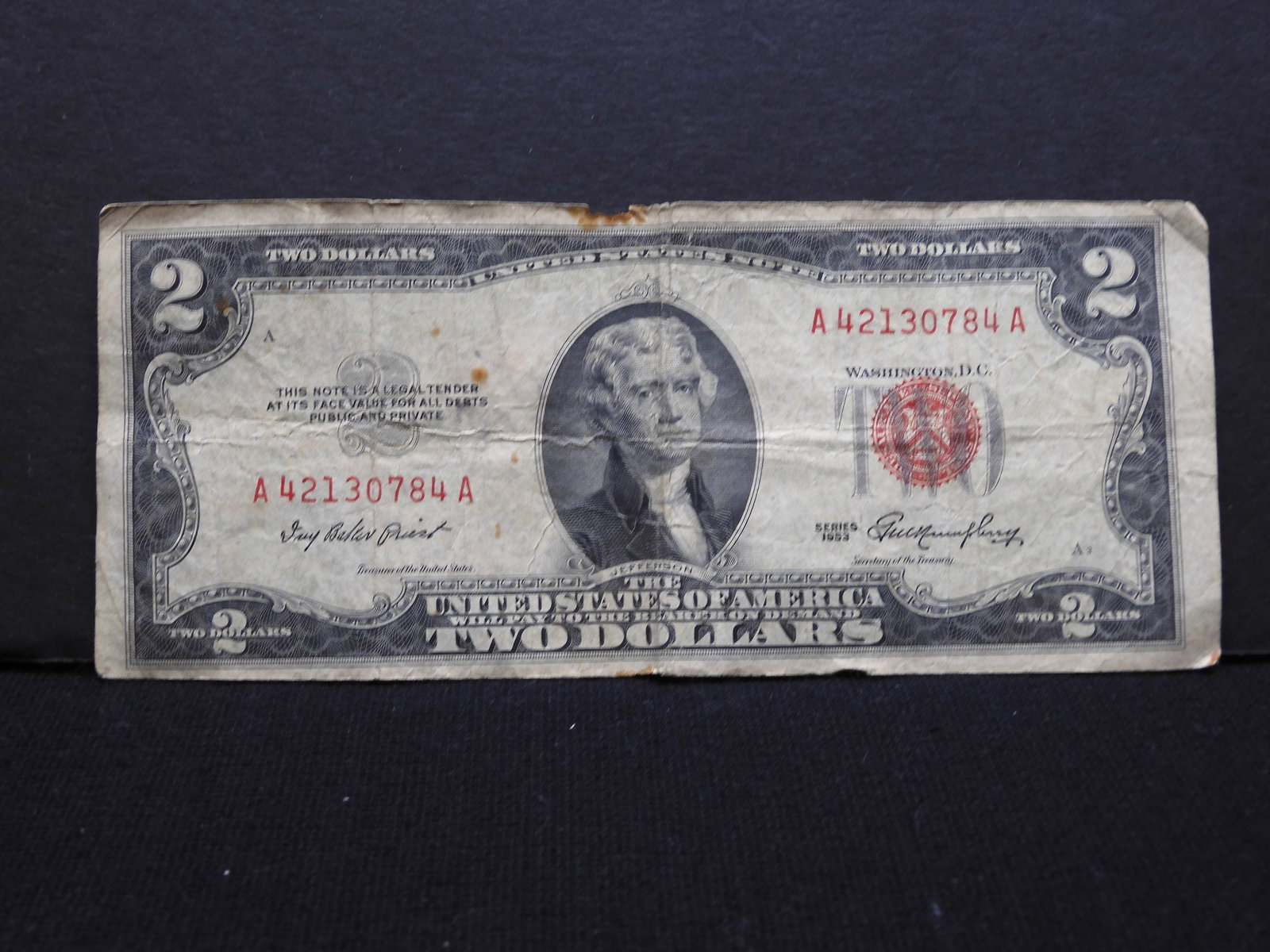 1963 $2 Red Seal United States Note. Bust Of Thomas Jefferson.: 1963 $2 Red Seal United States Note. Bust Of Thomas Jefferson.