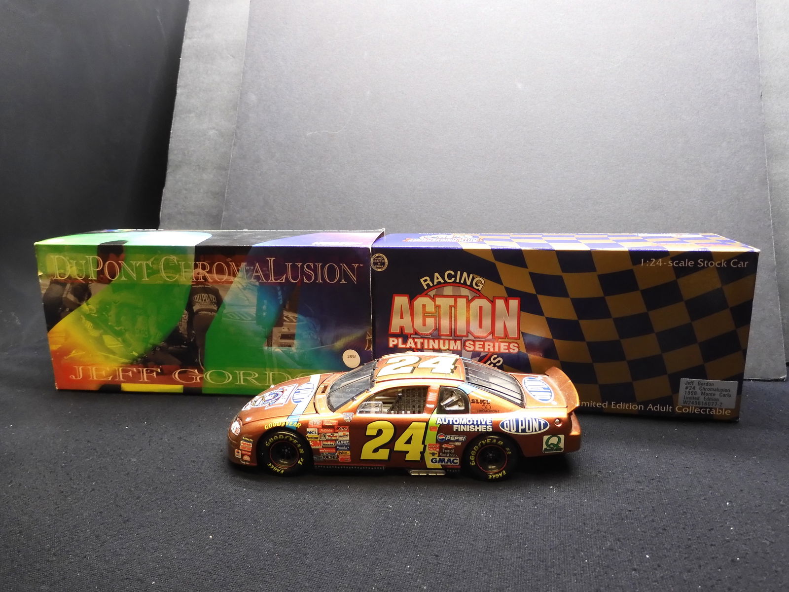 Jeff Gordon #24 ChromaLusion 1:24 Scale Car: Jeff Gordon #24 ChromaLusion 1:24 Scale Car