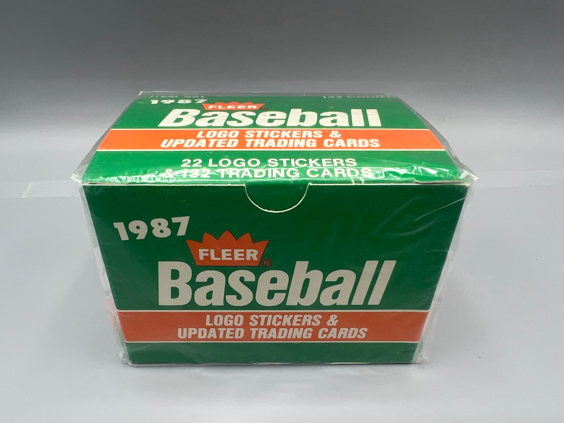 1987 Fleer Update Baseball Sealed Set - Greg Maddux RC, Mark McGwire (1 of 2)