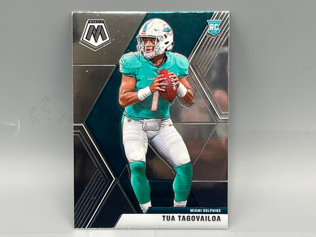 2020 Panini Mosaic Tua Tagovailoa RC #203: 2020 Panini Mosaic Tua Tagovailoa RC #203