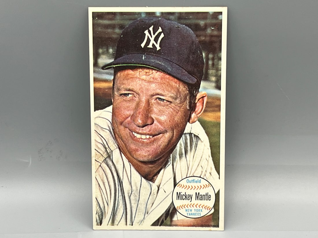 1964 Topps Giants Mickey Mantle #25 (1 of 2)