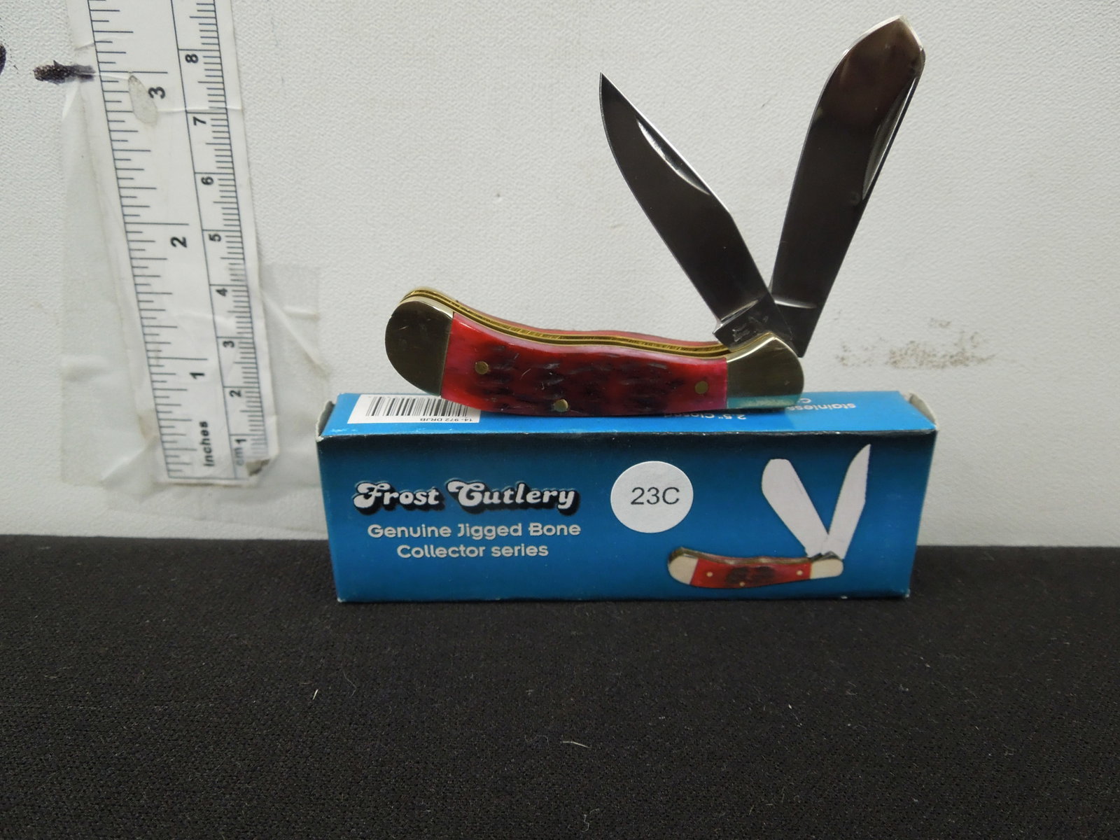 Frost Cutlery Jigged Bone Little Saddle Horn 2.5" Version: Frost Cutlery Jigged Bone Little Saddle Horn 2.5" Version