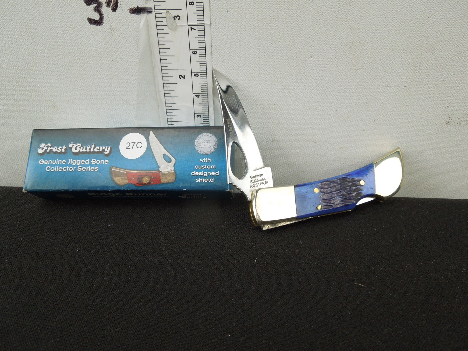 Frost Cutlery Jigged Bone Ridge Runner Knife 3" Closed: Frost Cutlery Jigged Bone Ridge Runner Knife 3" Closed