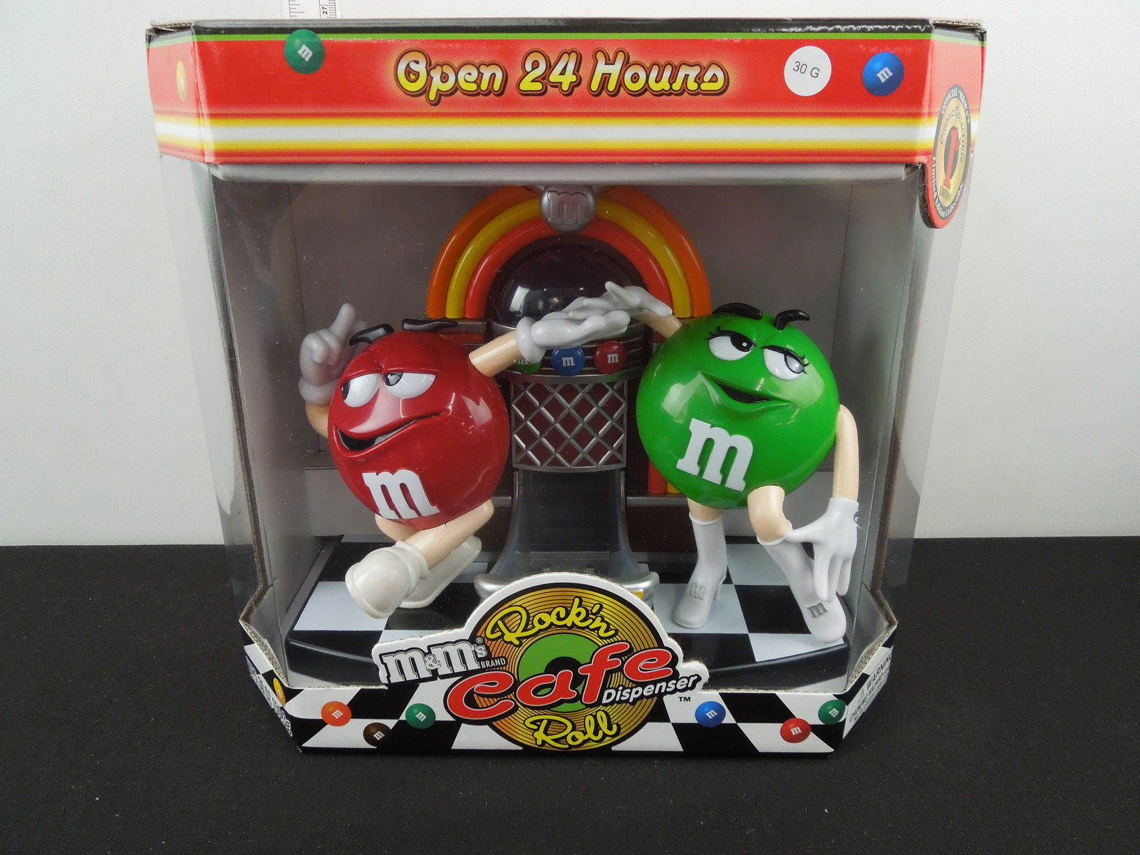 NIB M & M's  Rock & Roll Caf? Candy Dispenser in Box (1 of 3)