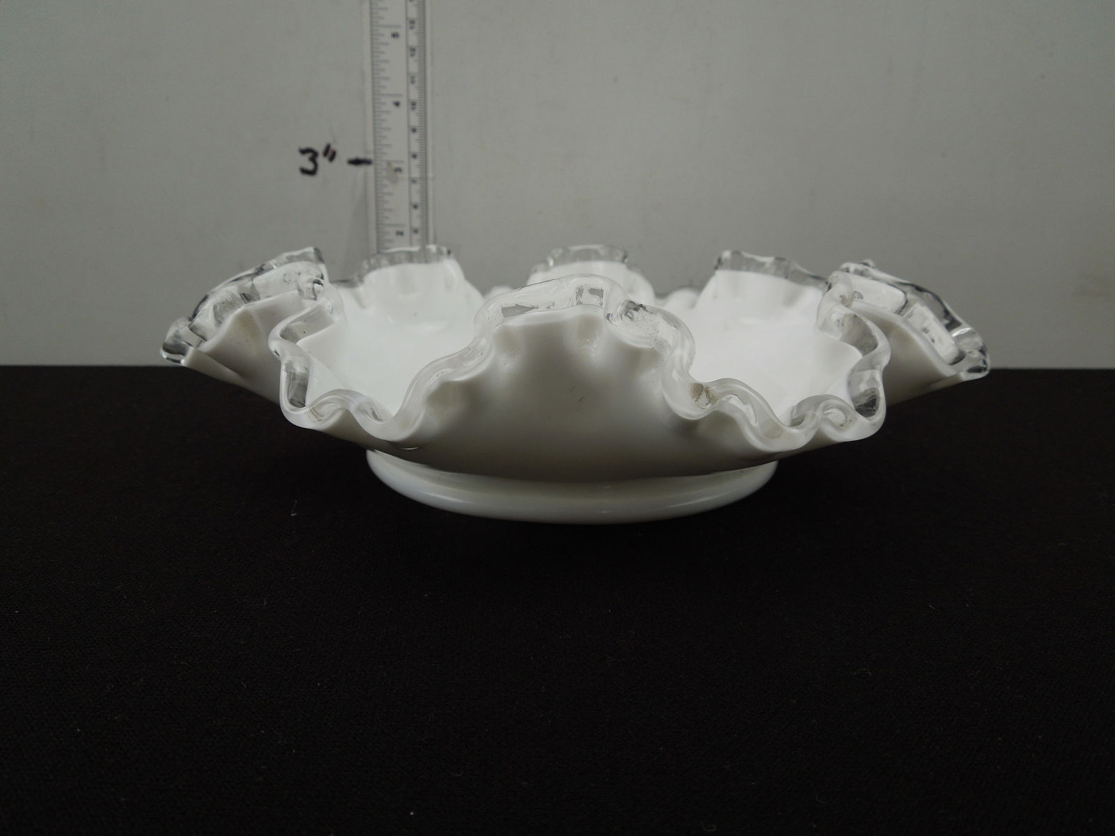 Fenton Glass Silver crest Bowl (1 of 3)