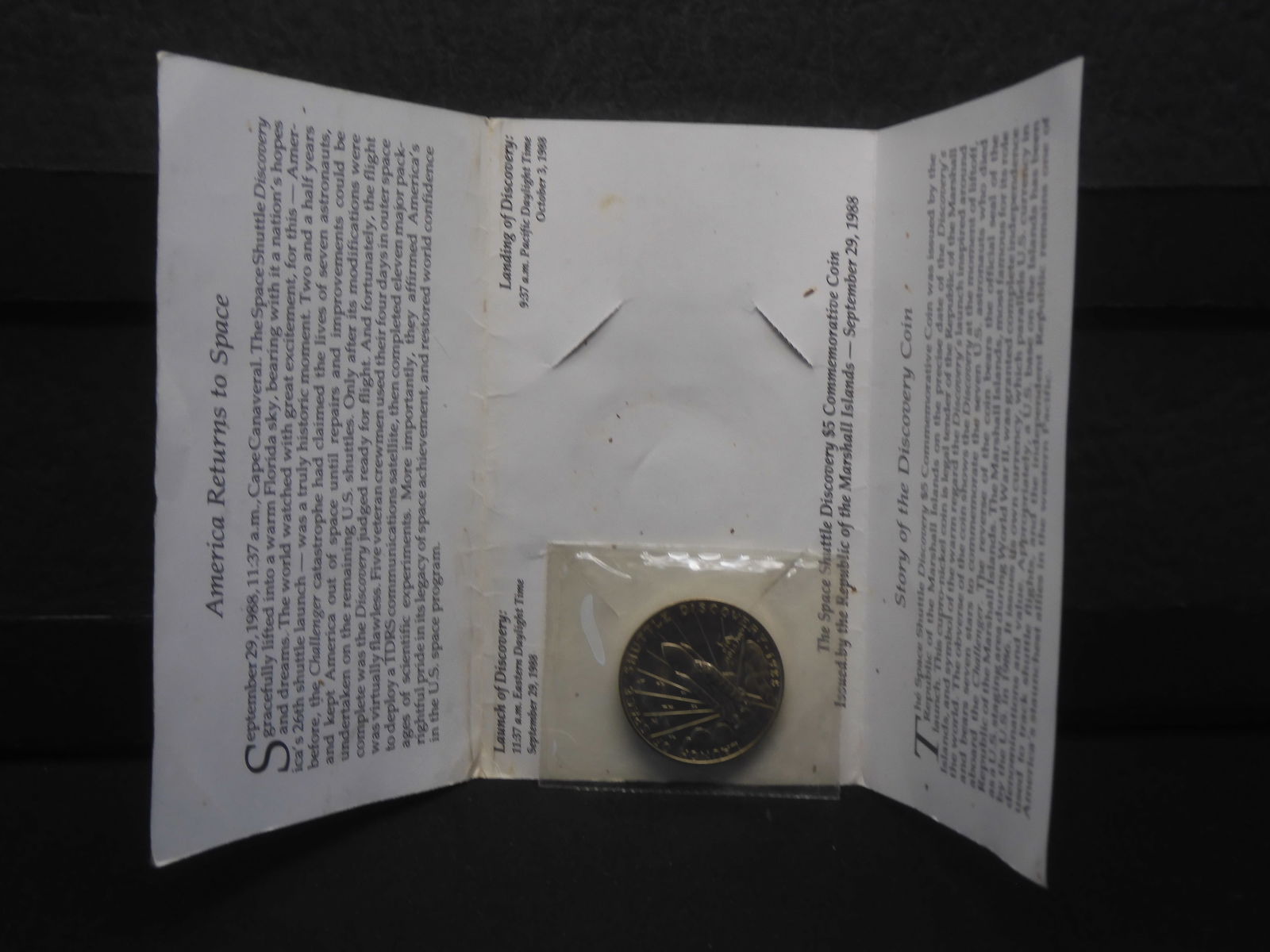 1988 Space Shuttle Discovery $5 Commemorative C/N Coin (1 of 5)