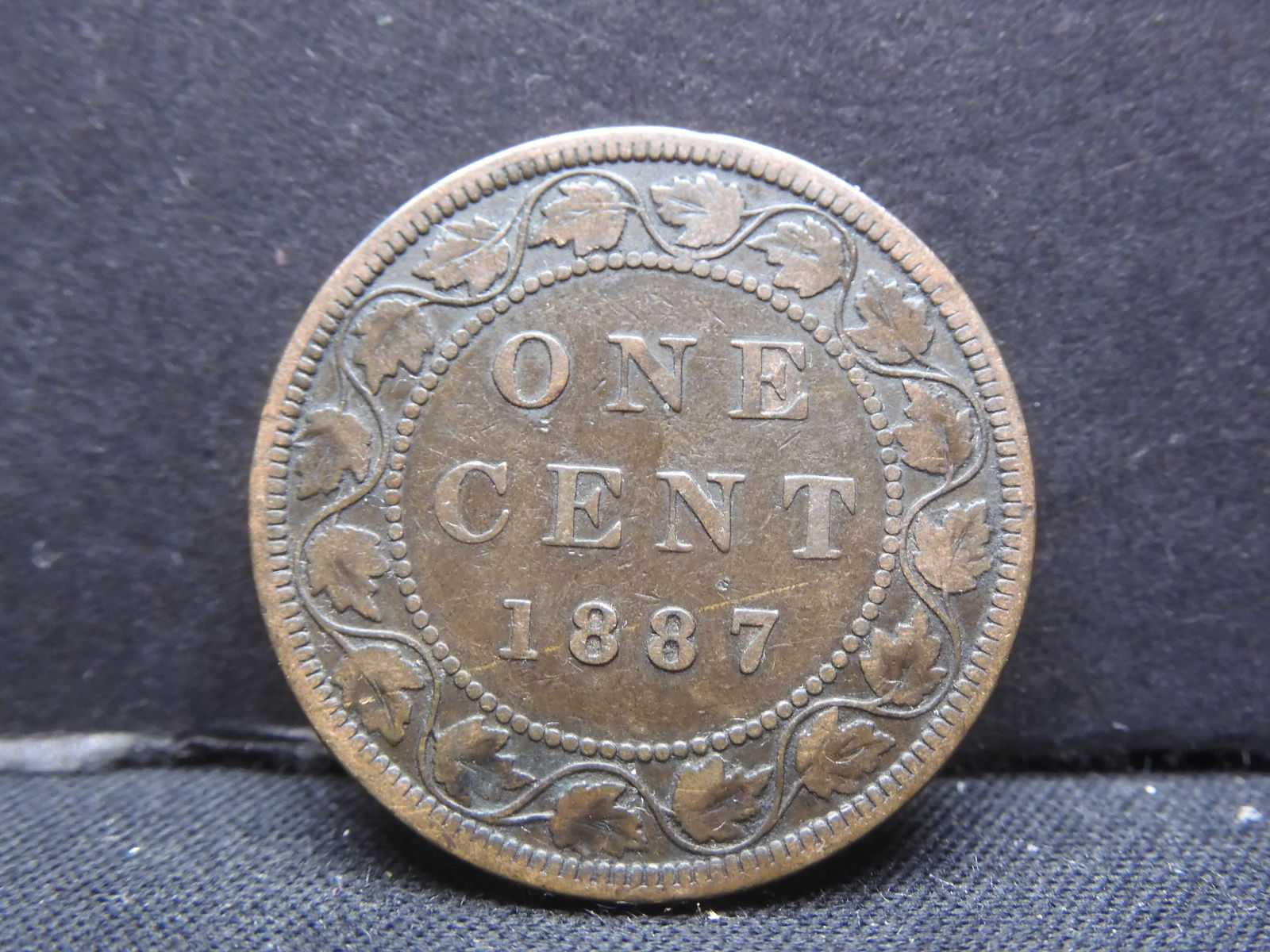 1887 High Grade, Canada Large Cent, 136 years old! (1 of 2)