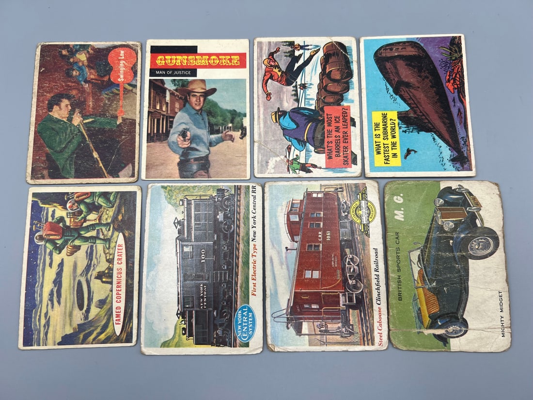 Lot of (8) Assorted Vintage Non-Sports Trading Cards - Varying Conditions - Elvis Presley: Lot of (8) Assorted Vintage Non-Sports Trading Cards - Varying Conditions - Elvis Presley