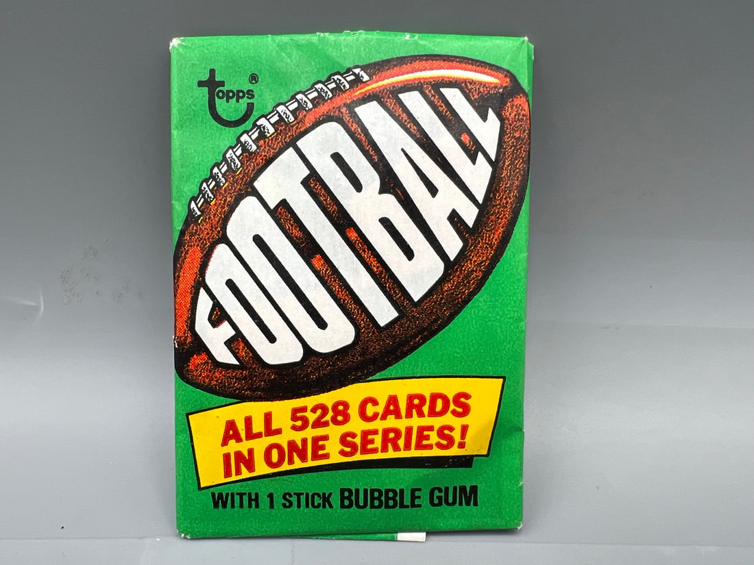 1974 Topps Football Unopened 2 Card Fun Pack Wax Pack (1 of 2)