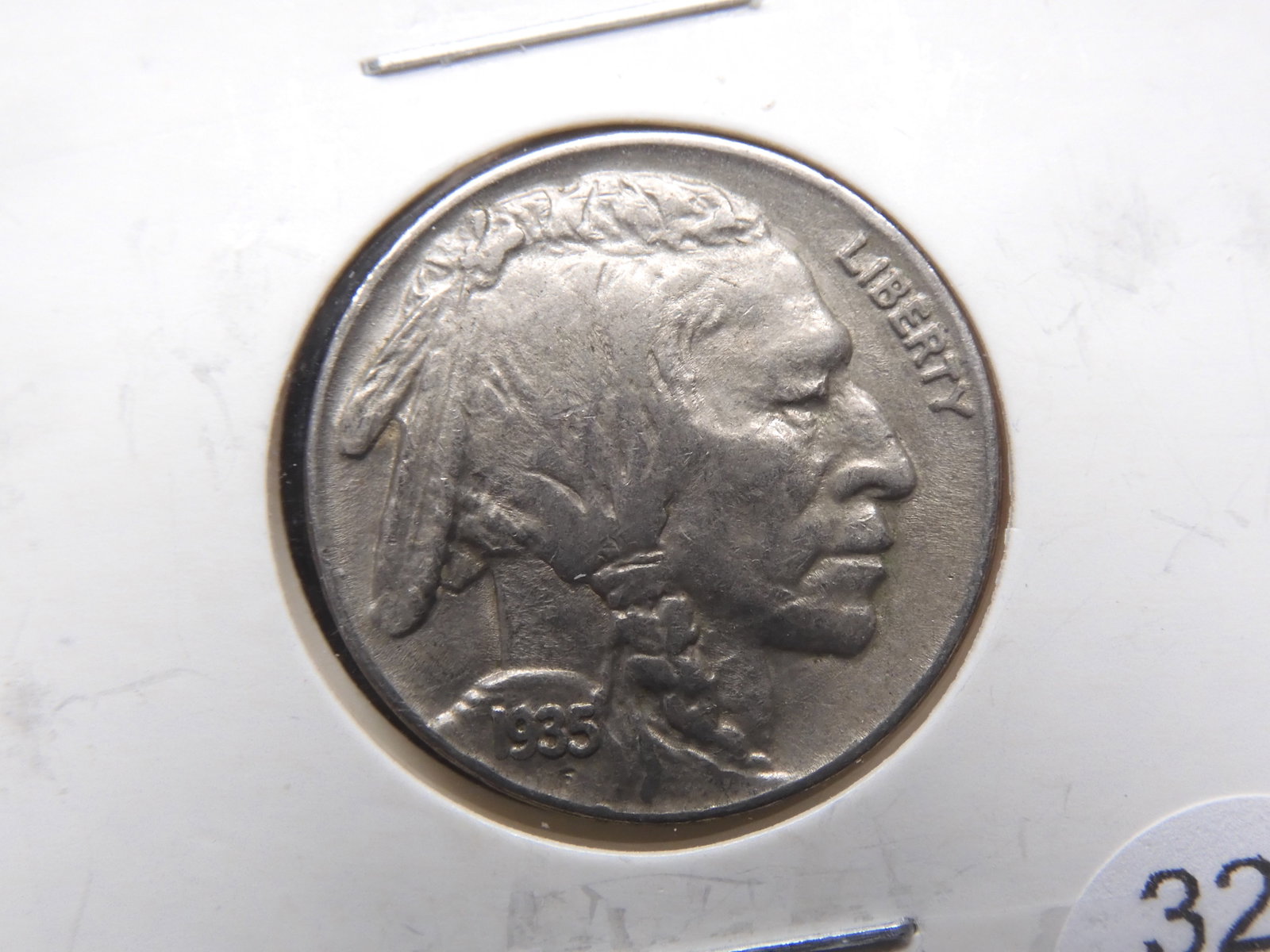1935 P Buffalo Nickel - UNC: 1935 P Buffalo Nickel - UNC