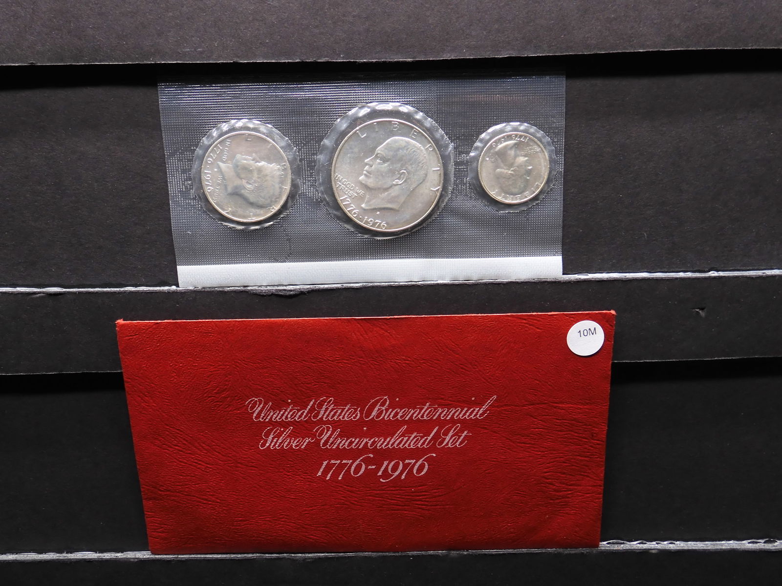 1776-1976-S United States 3-Piece Bicentennial Silver Mint Set With Original Gov't. Packaging & COA. (1 of 3)