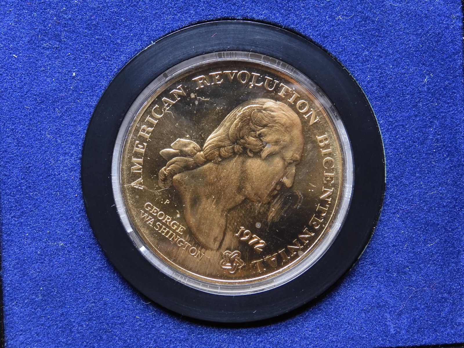 1972 American Revolution Commemorative Bicentennial Medal Issued By The U.S. Mint. OBV: George Wash: 1972 American Revolution Commemorative Bicentennial Medal Issued By The U.S. Mint. OBV: George Washington. REV: Liberty Tree.