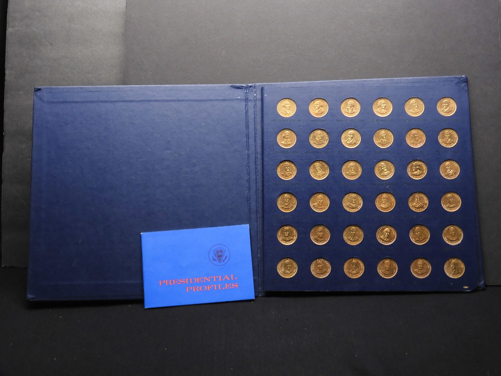 The Franklin Mint Presidential Hall of Fame - Presidential Profiles Medals - 36 Medals: The Franklin Mint Presidential Hall of Fame - Presidential Profiles Medals - 36 Medals