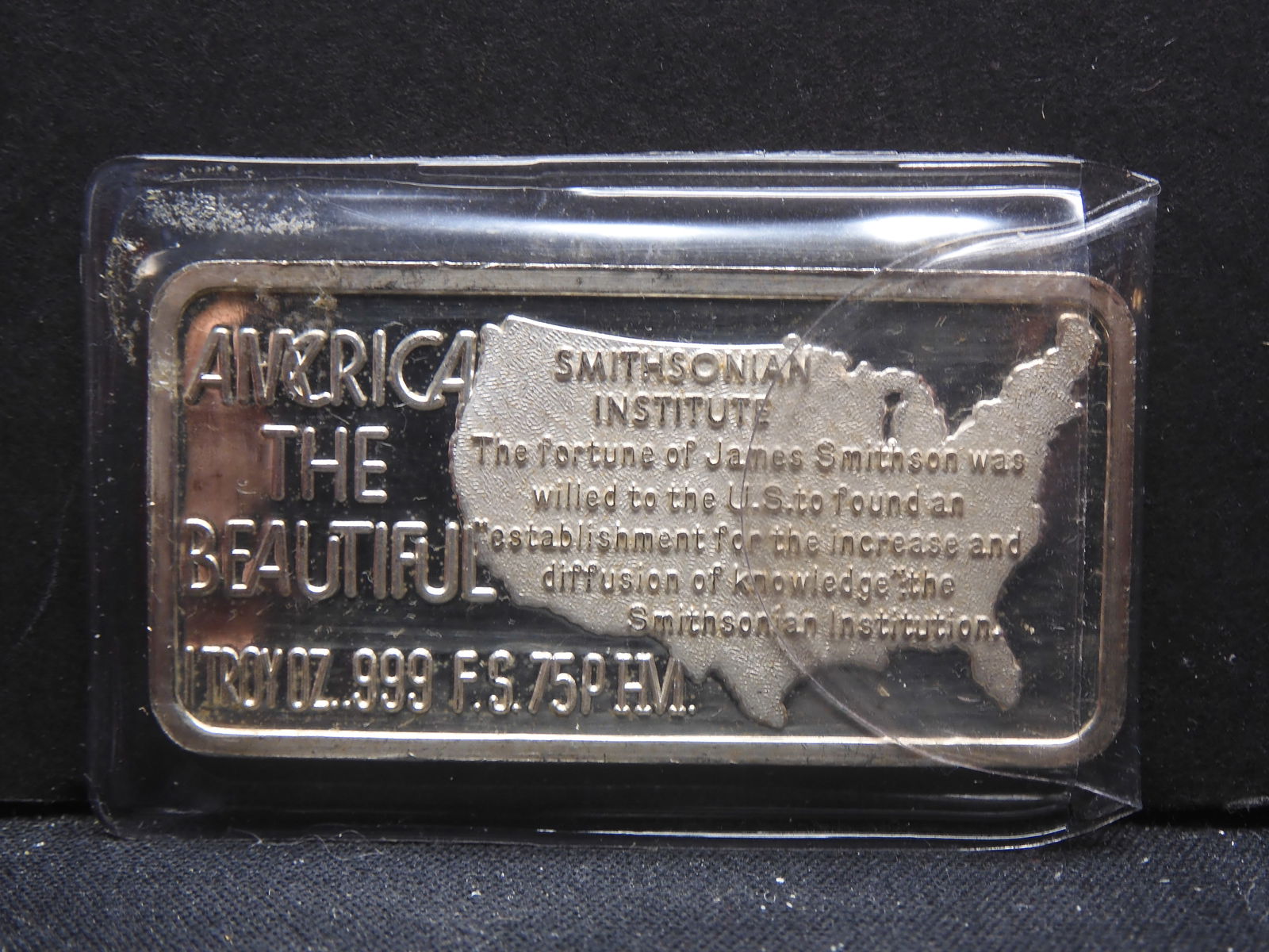 America The Beautiful "Smithsonian Institute" 1 Troy Ounce .999 Fine Silver Bar (1 of 2)
