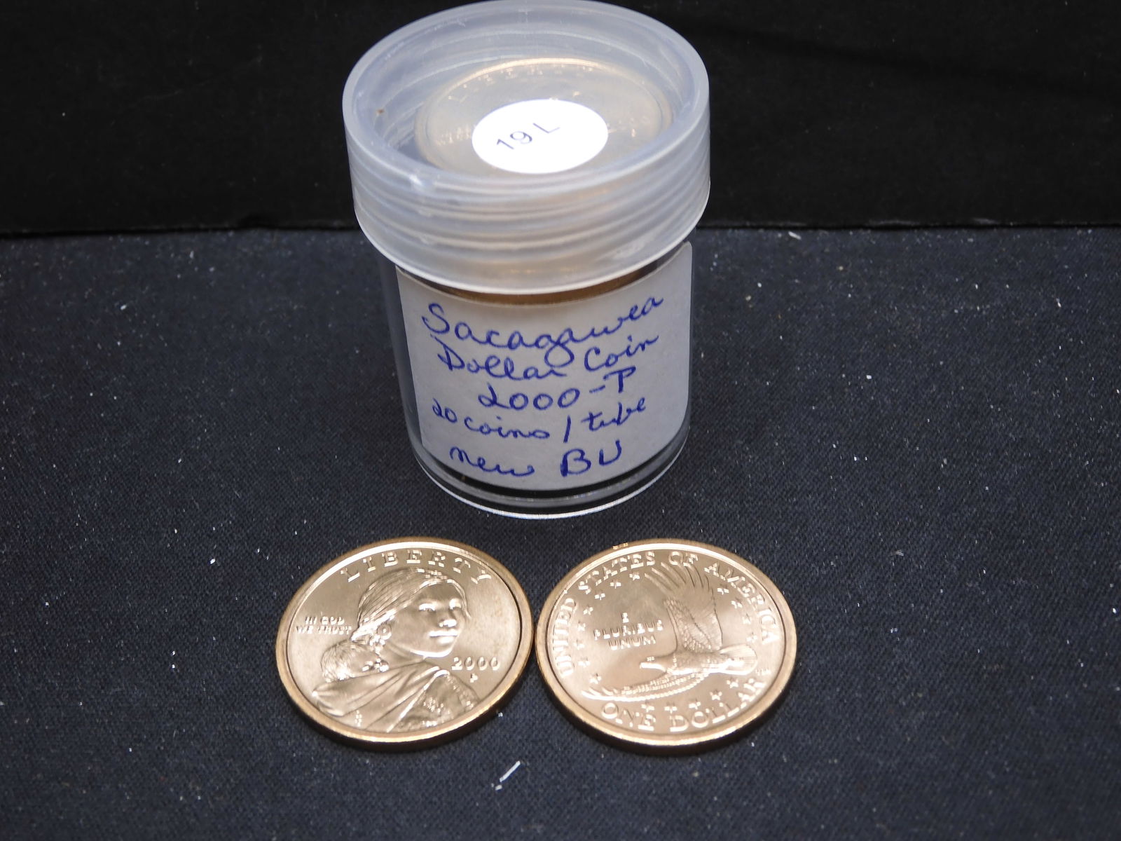 20 - 2000 -P Sacagawea Dollars  BU (1 of 2)