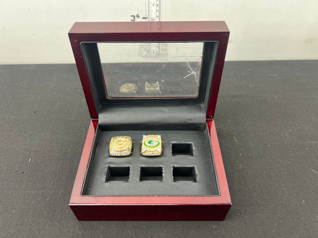 Brett favre hotsell championship rings