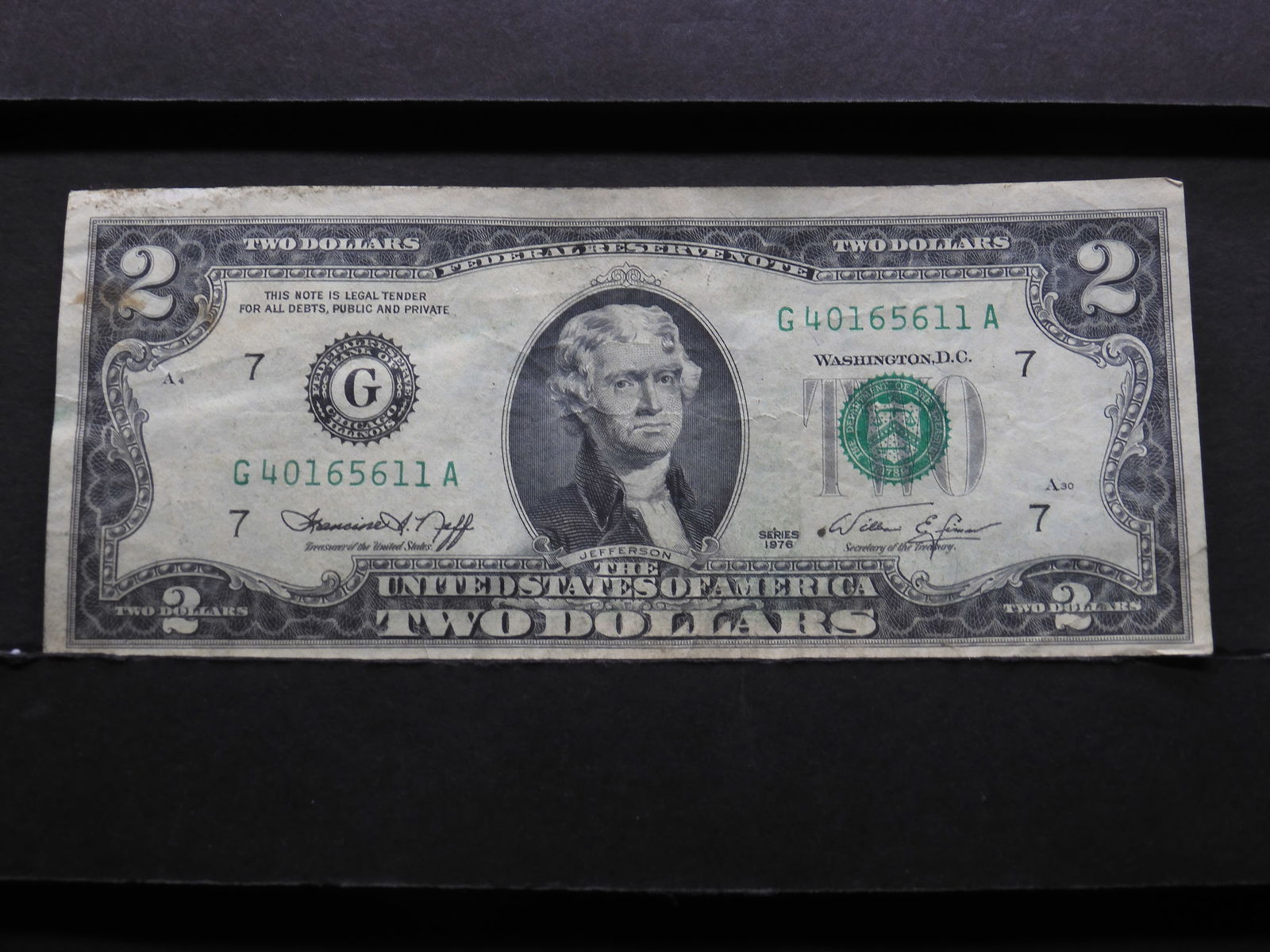 Series 1976 $2.00 Federal Reserve Note - Bank of Chicago (1 of 3)