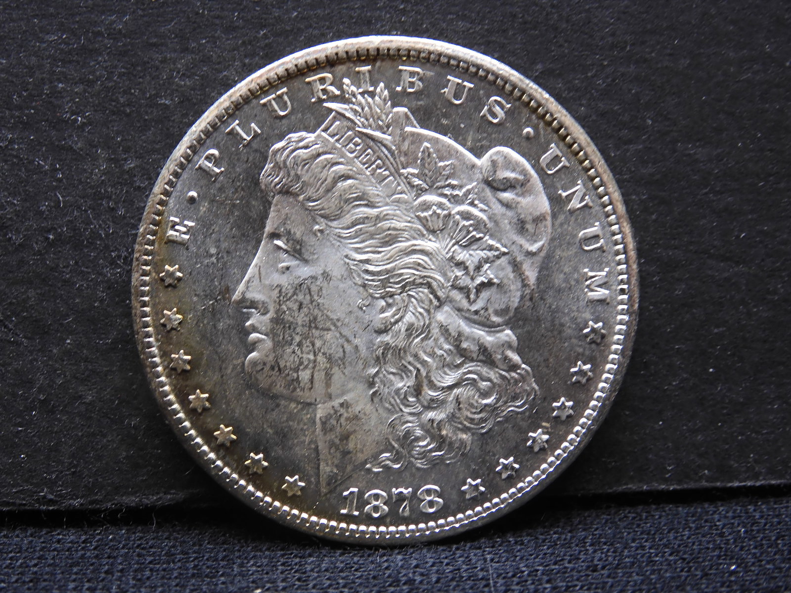 1878-CC Morgan $1. BU with great luster. (1 of 3)