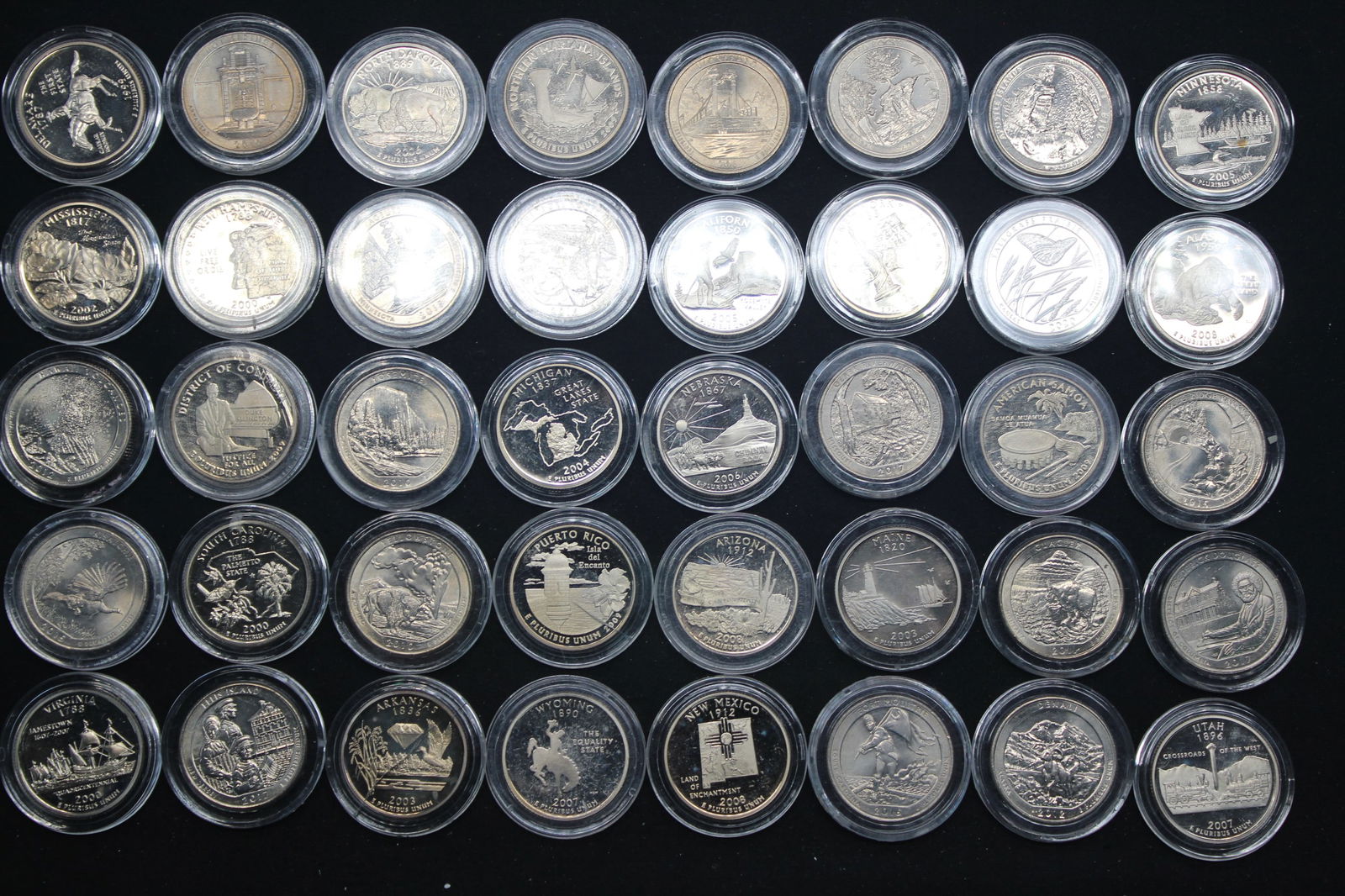 40 Washington Quarters High Grade in Capsules (1 of 4)