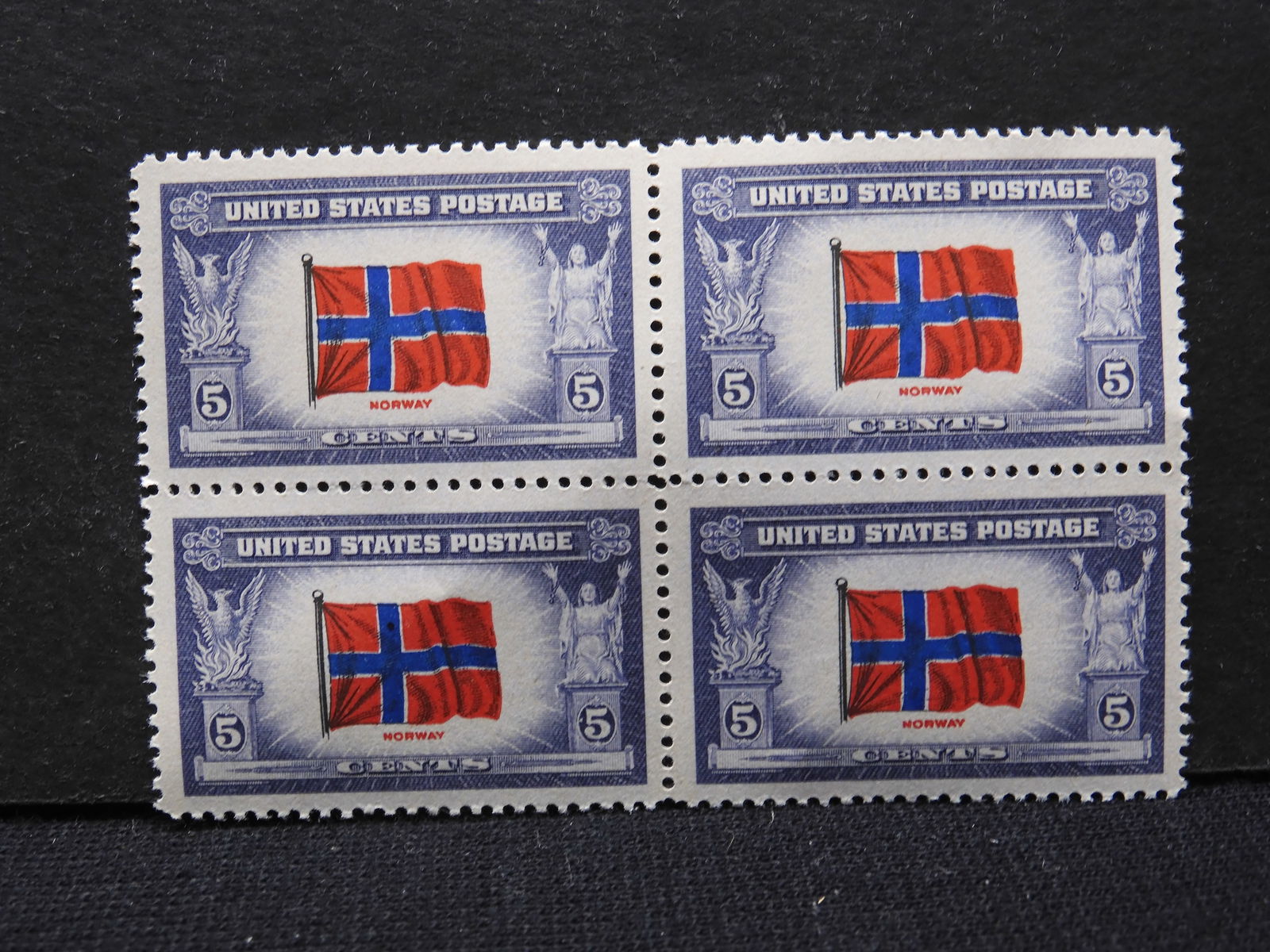 1943 Flag Of Norway Theme, 5-Cent Block Of 4 U.S. Stamps.  Scotts # 911. (1 of 2)
