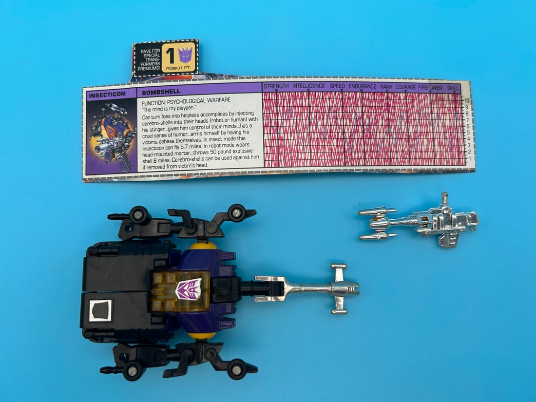 1985 Hasbro Transformers G1 Bombshell with Tech Specs (1 of 5)