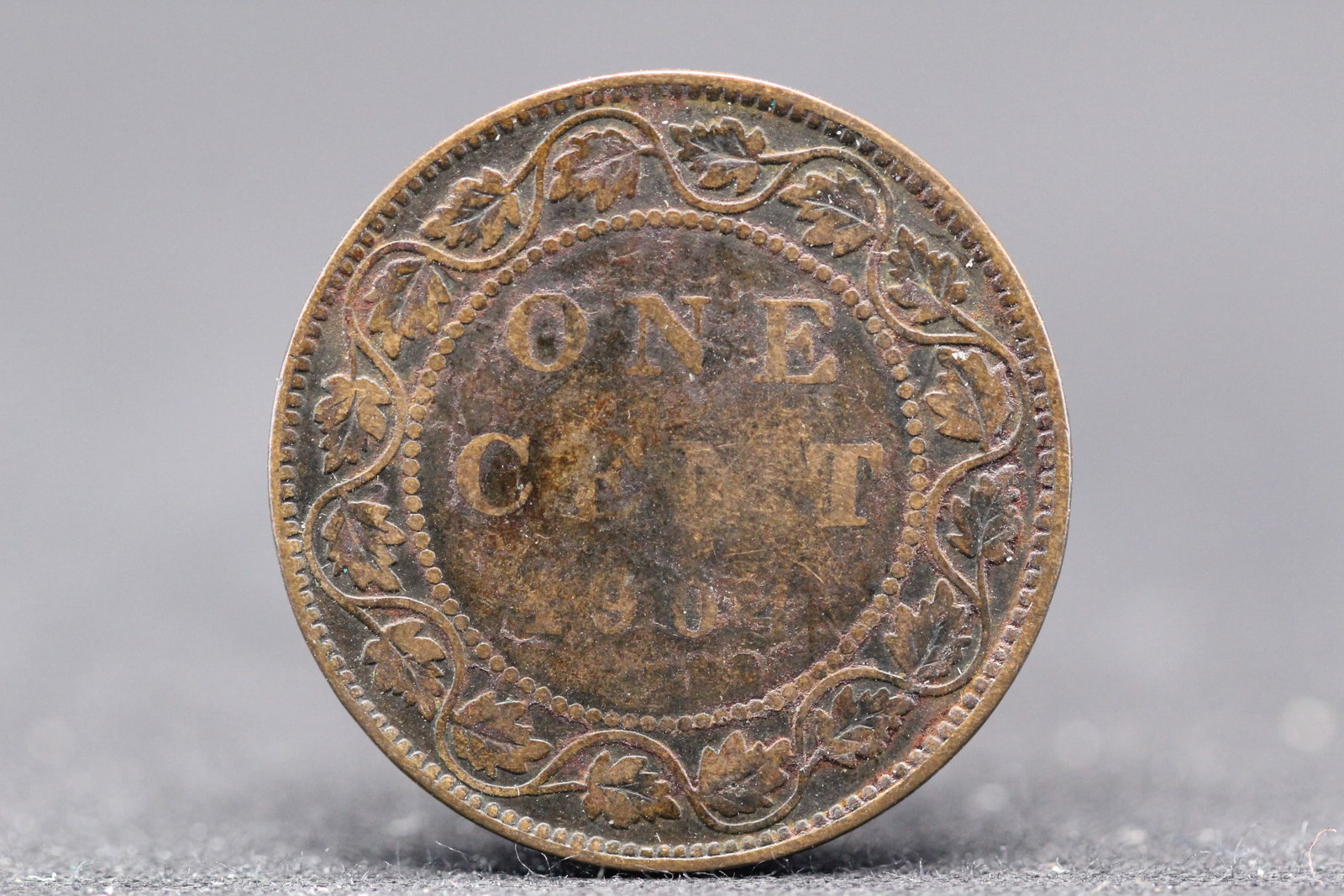 1904 Canada large cent (1 of 2)