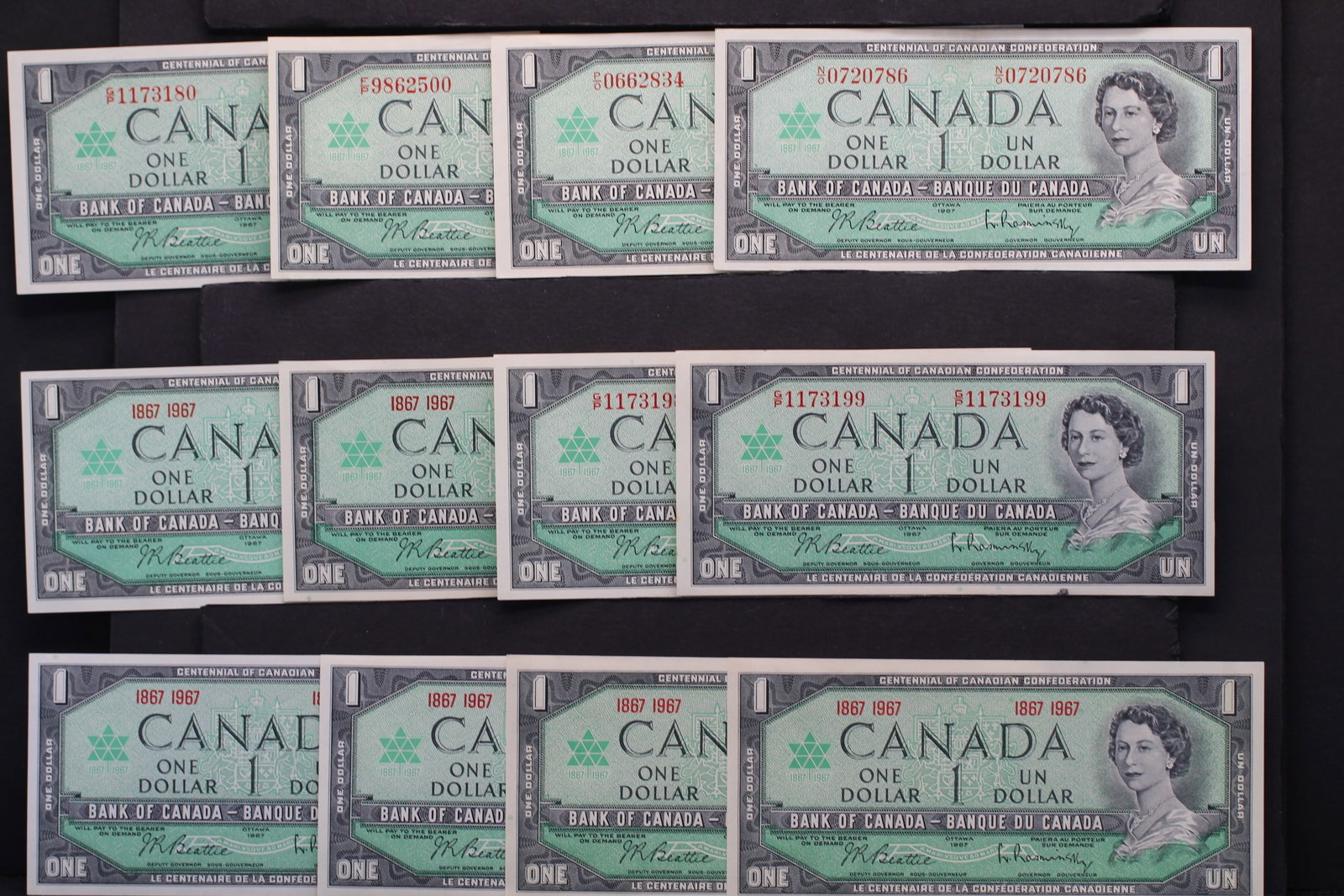 12- crisp unc Canada $1s 1967 (1 of 5)