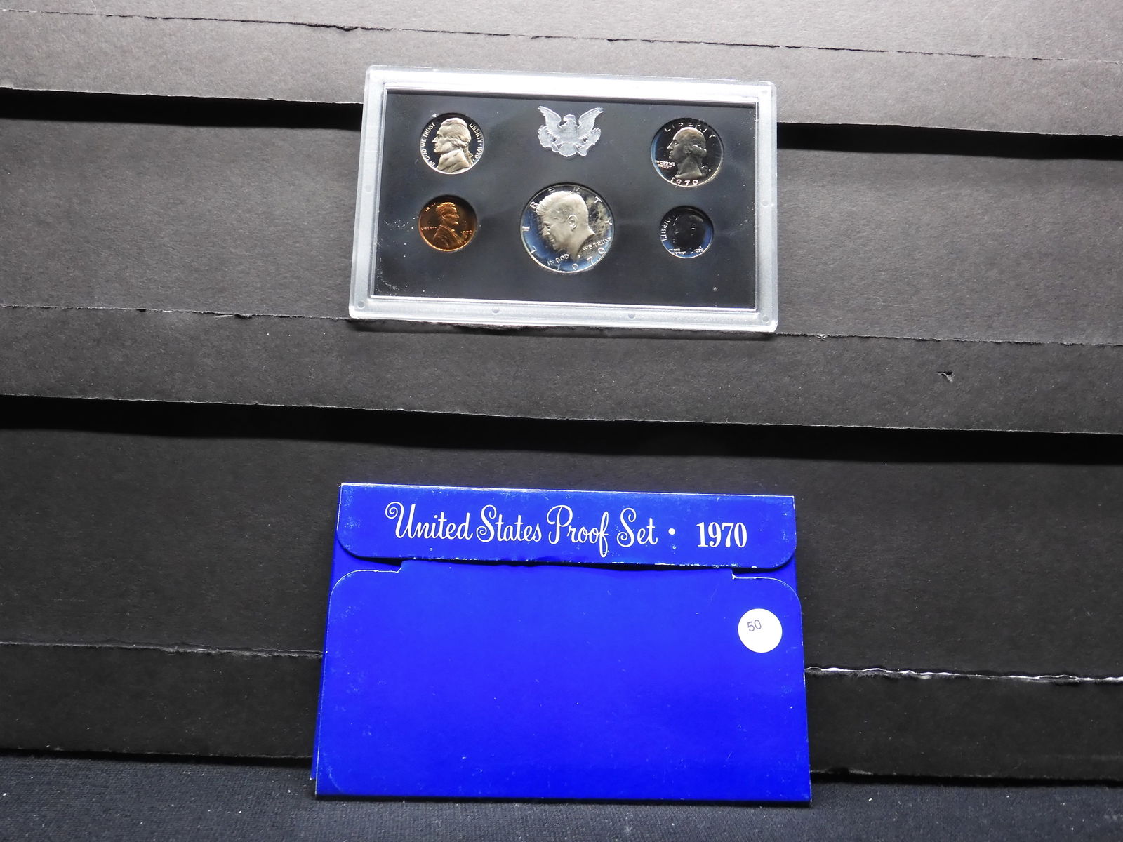 1970-S five coin US proof set. GEM in original box. Heavy cameo silver Kennedy half. (1 of 3)