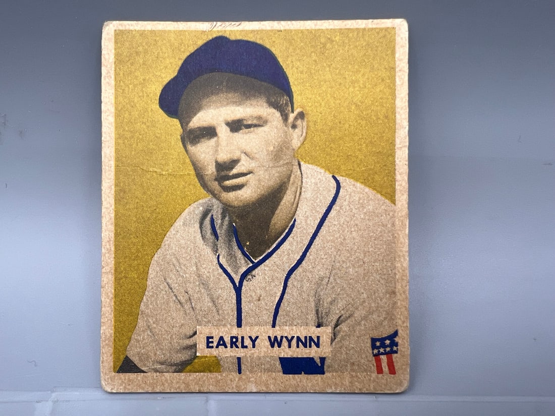 1949 Bowman Early Wynn RC #110 (1 of 2)
