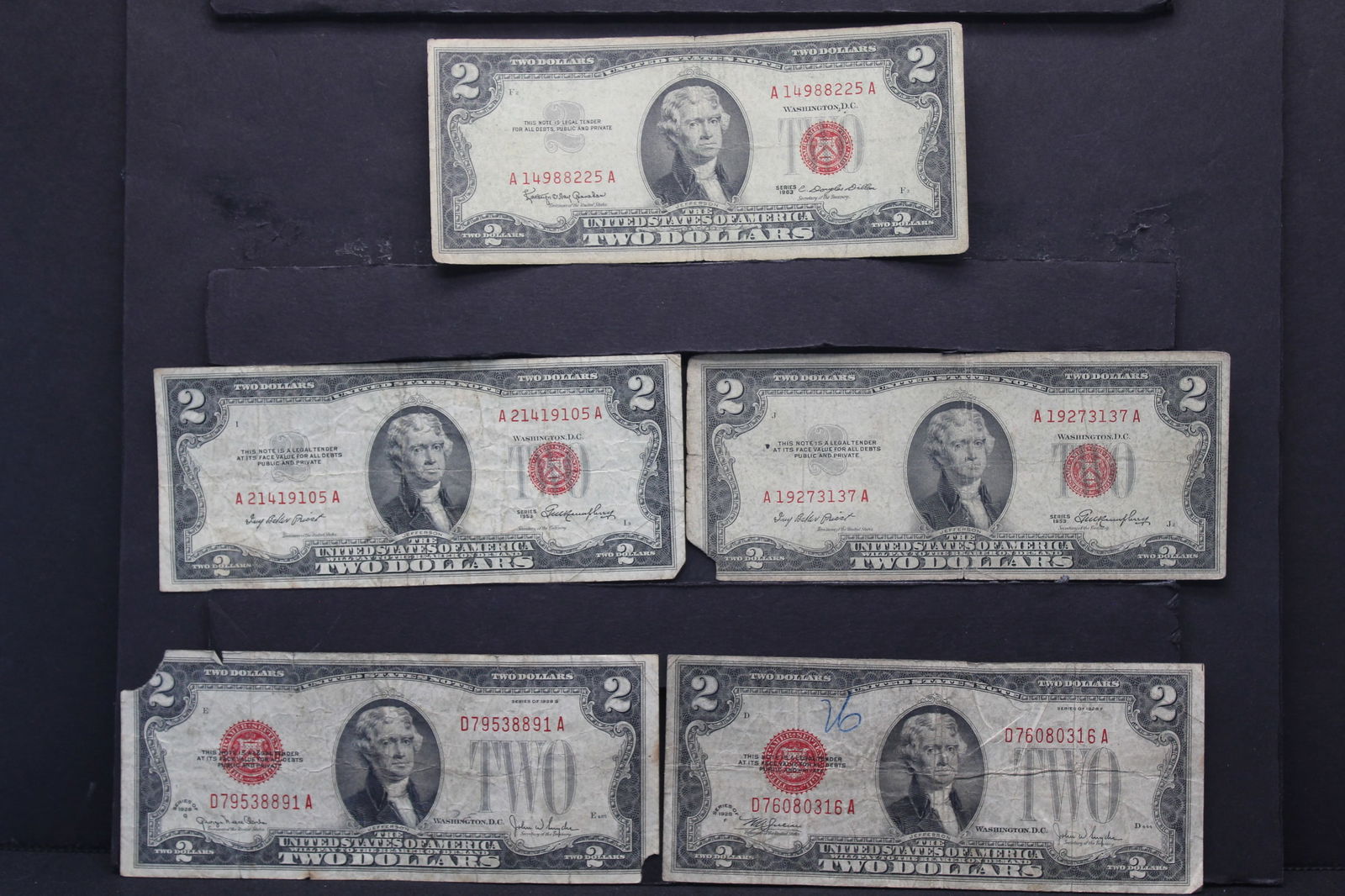 5 Assorted Red Seal $2 Notes (1 of 4)