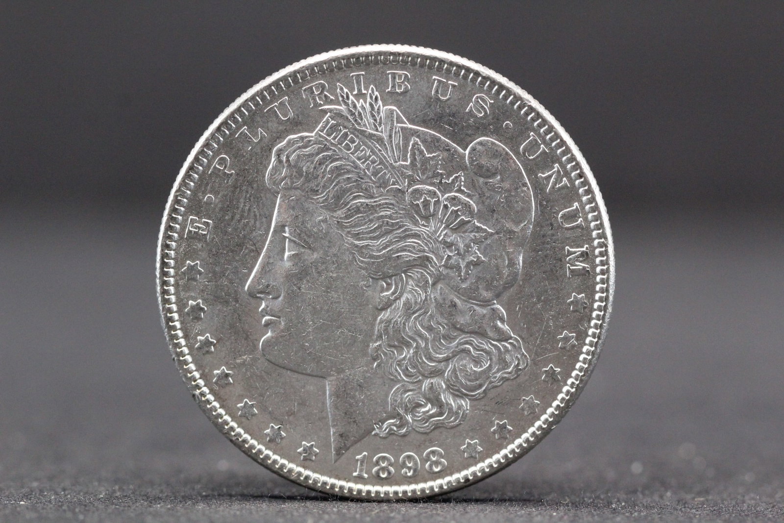 1898 Morgan Silver Dollar Unc (1 of 2)