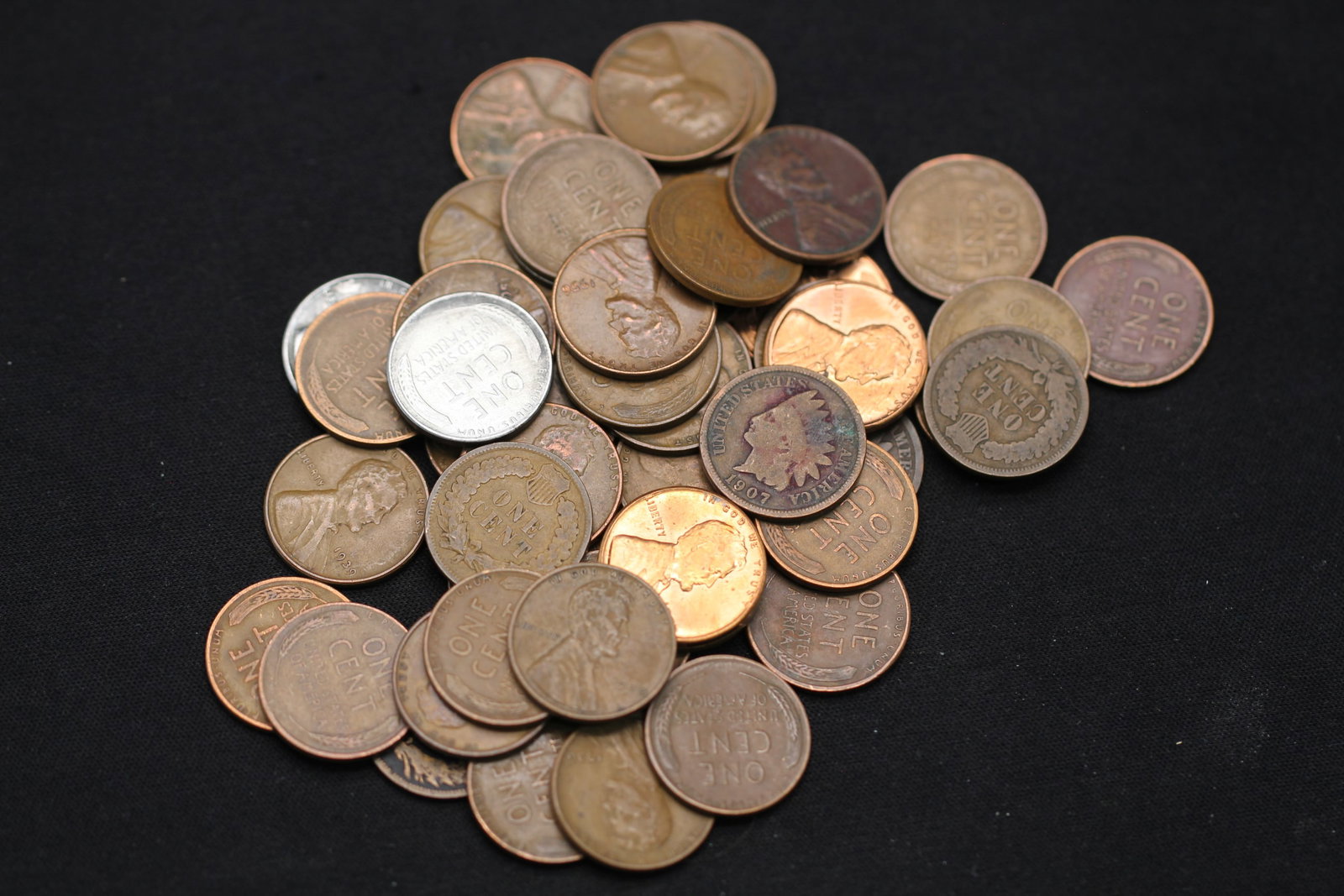 50 Unsearched Wheat Cents/Indian Head Cents. Some Steel Cents Noticed (1 of 3)