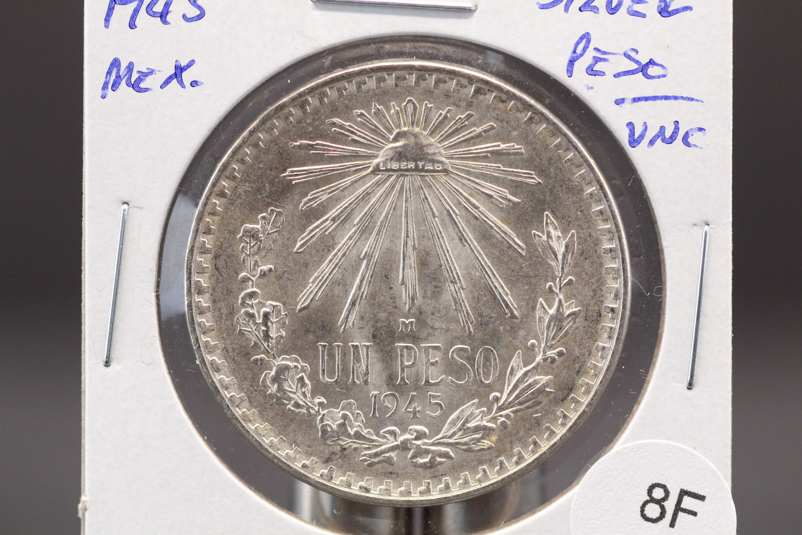 1945 Mexico Silver Peso. UNC.: 1945 Mexico Silver Peso. UNC.