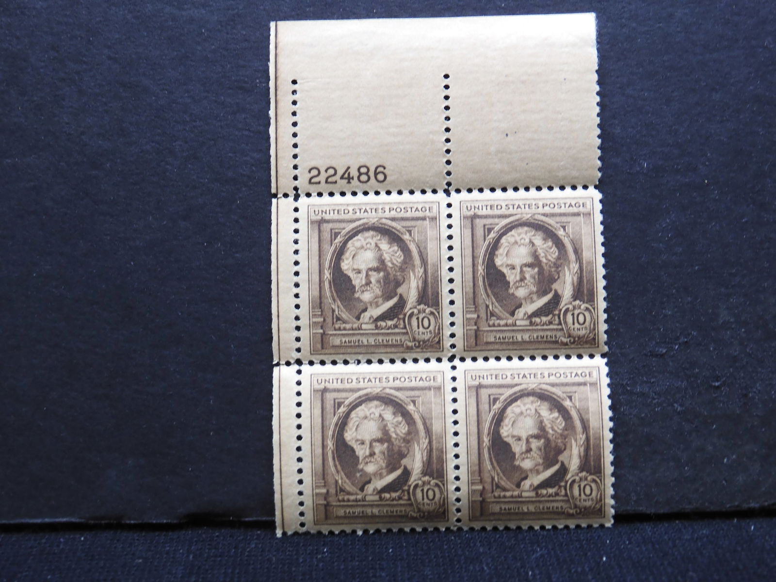 1940 Mark Twain Famous American (Author) Plate Block. Mint never hinged. Scarce. (1 of 2)