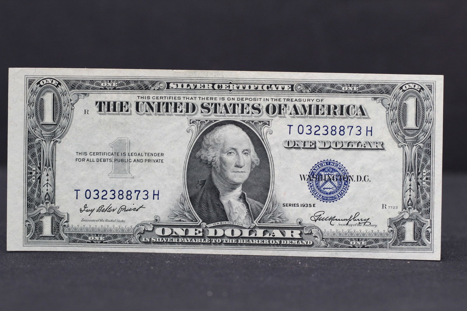 1935-E $1 Silver Certificate Crisp BU (1 of 3)