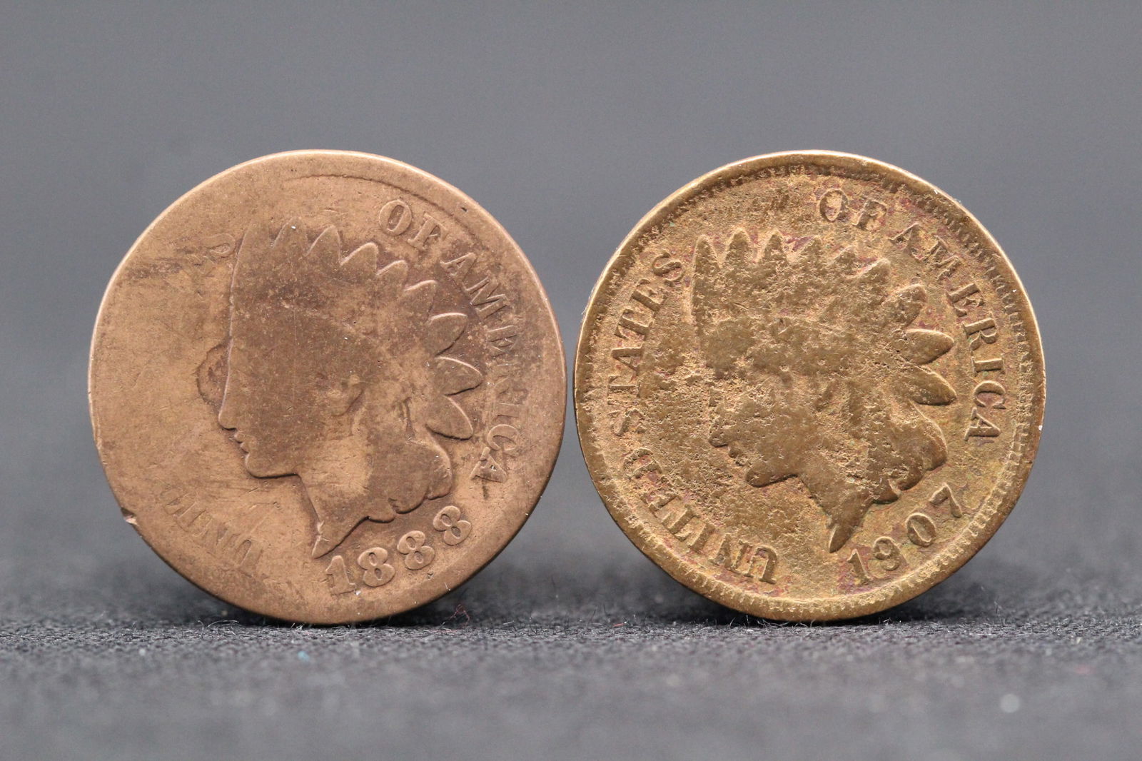 1888 & 1907- Indian Head pennies: 1888 & 1907- Indian Head pennies