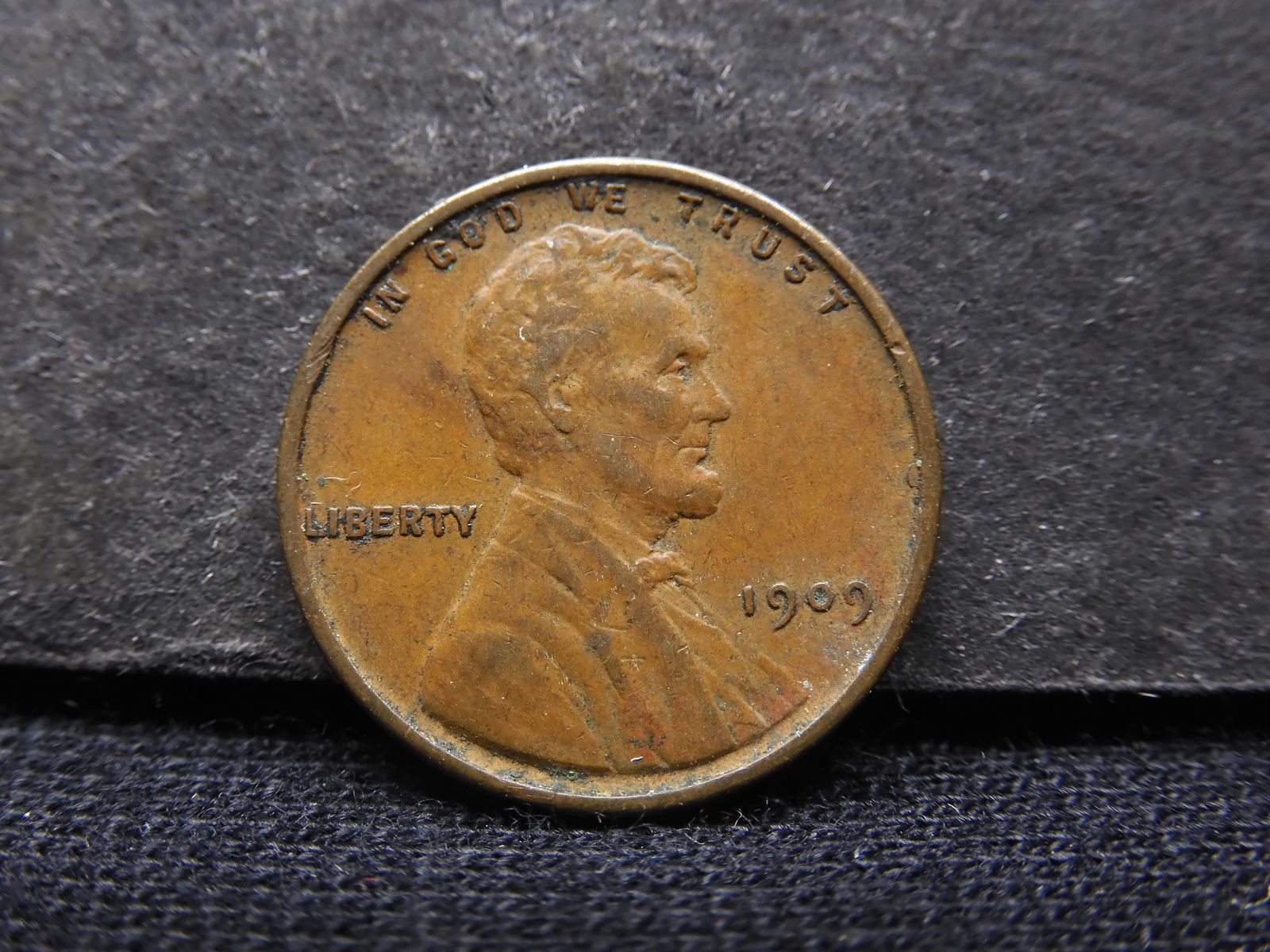 1909 VDB Lincoln Wheat Cent, Very Nice! (1 of 2)