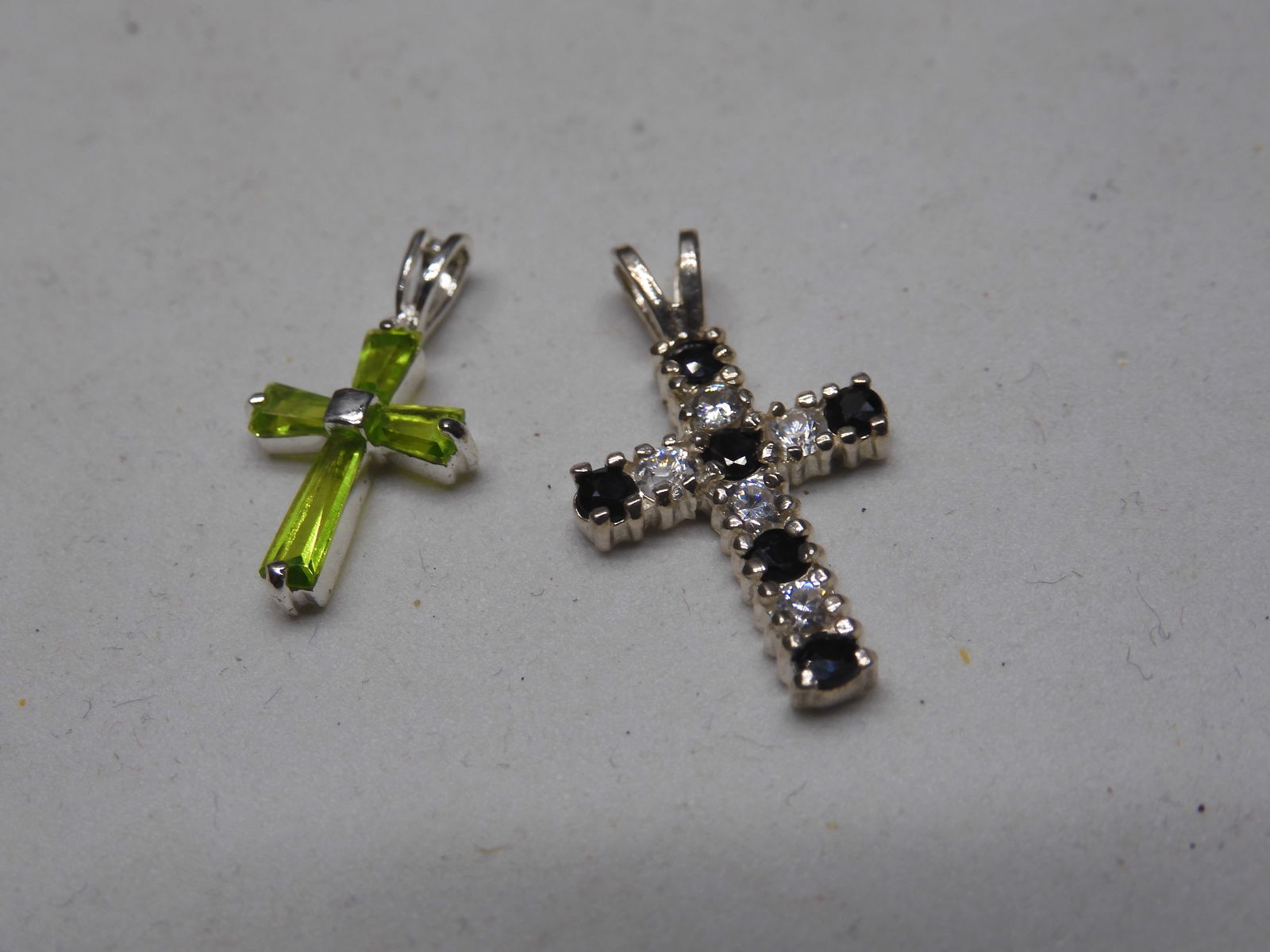 2 very nice sterling cross pendants. Nice shape. (1 of 4)