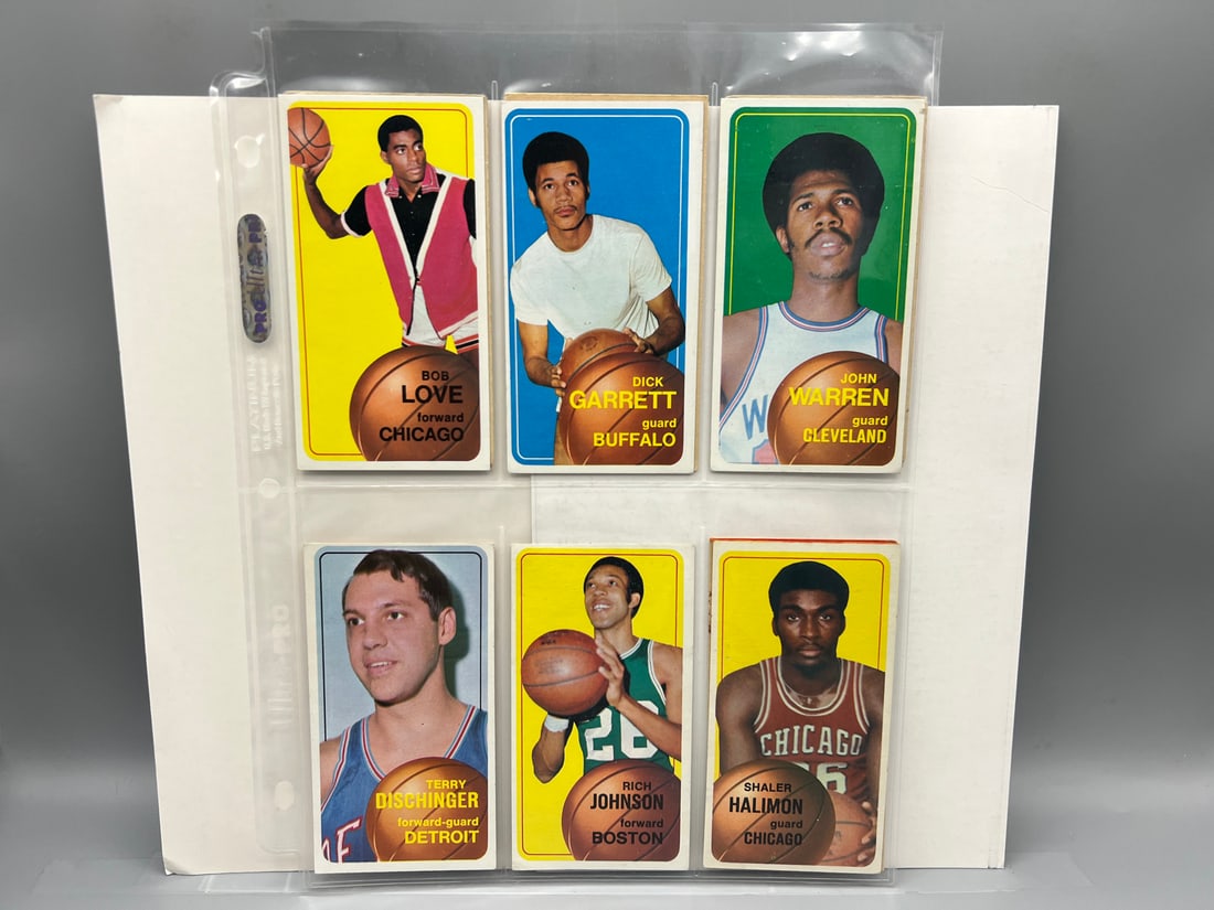 Lot of (10) 1970-71 Topps Basketball Cards - Varying Conditions (1 of 2)