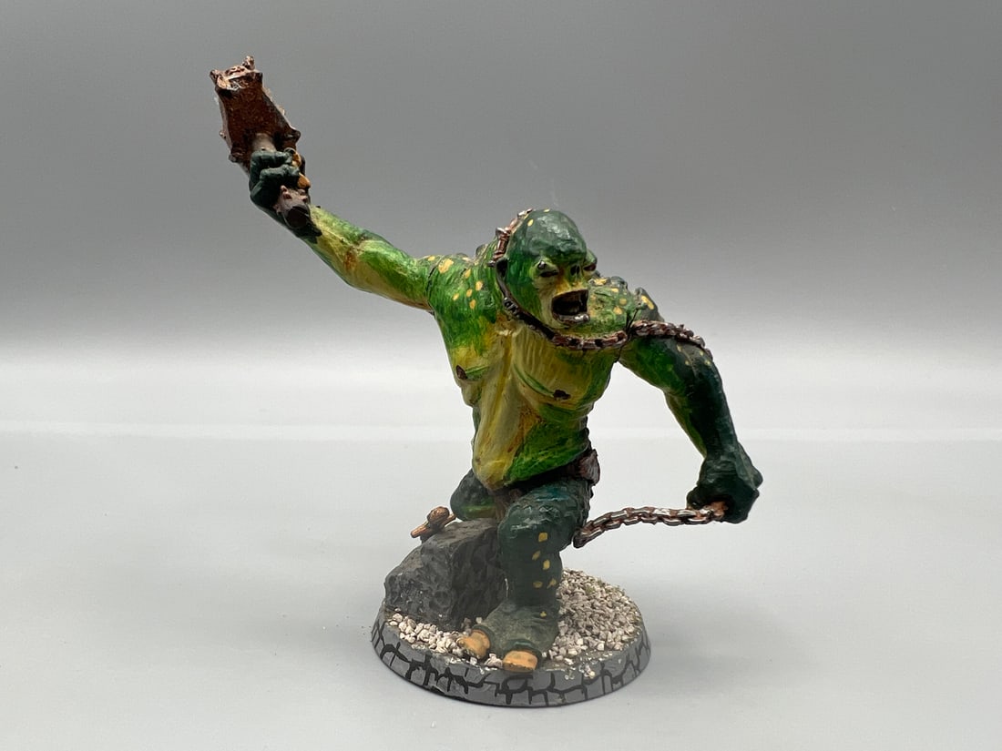 1999 Games Workshop Fantasy RPG Metal Miniature Cave Troll with War Hammer: 1999 Games Workshop Fantasy RPG Metal Miniature Cave Troll with War Hammer