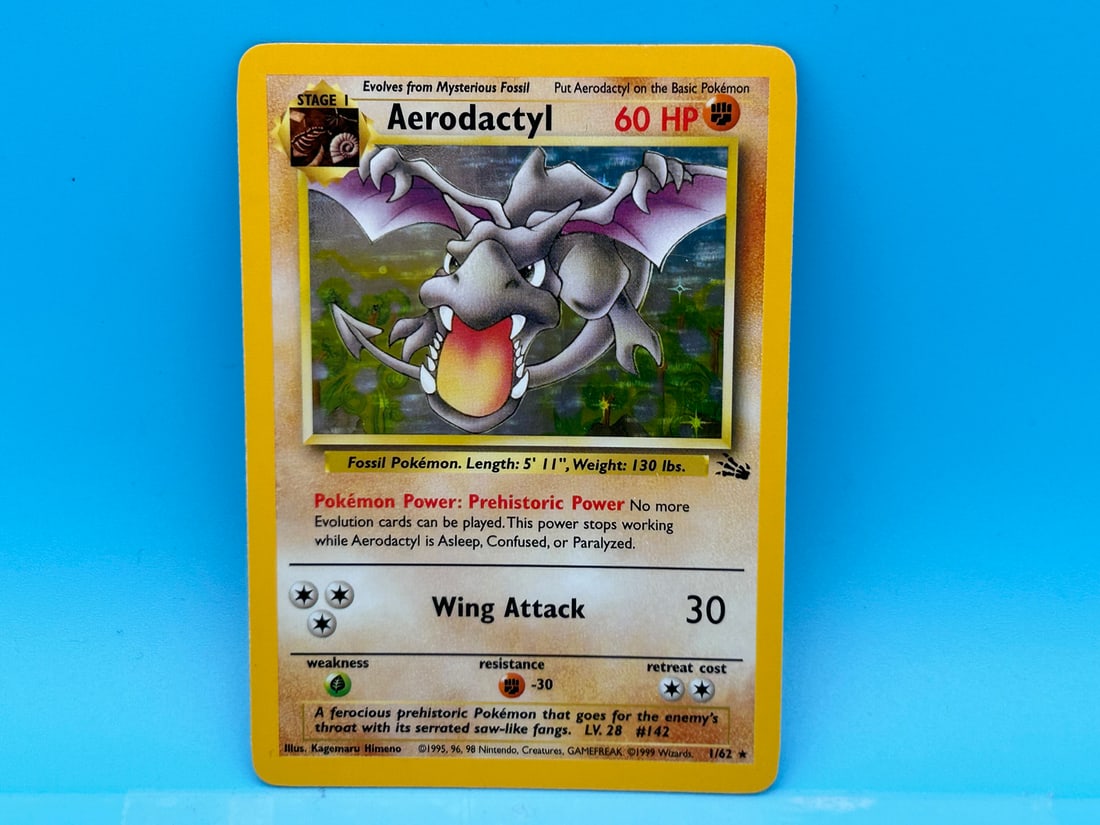 1999 Pokemon Fossil Aerodactyl Foil #1/62: 1999 Pokemon Fossil Aerodactyl Foil #1/62